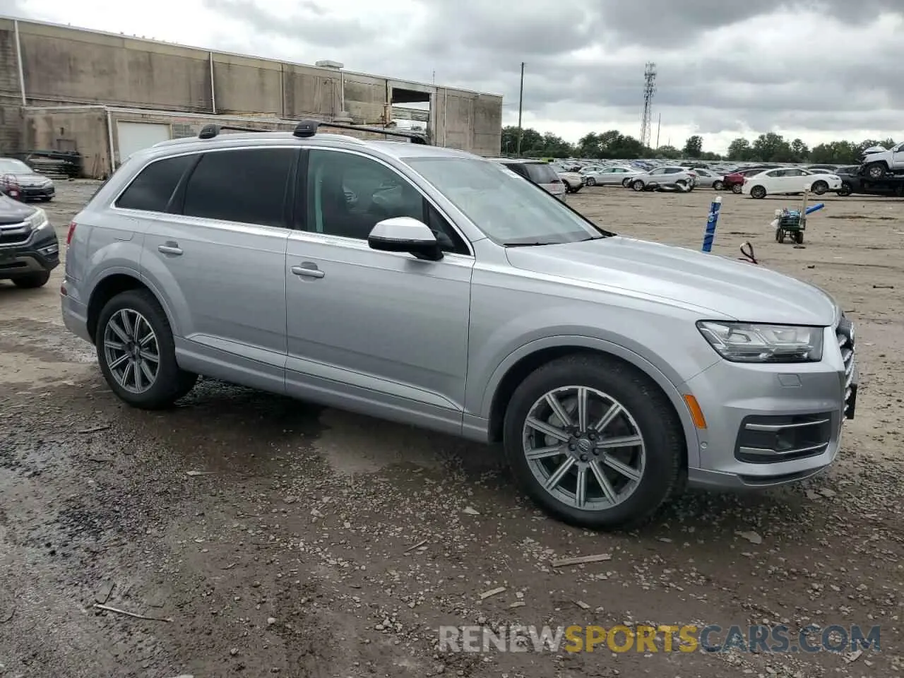 4 fotografías del automóvil dañado WA1LHAF77KD033308 AUDI Q7 2019