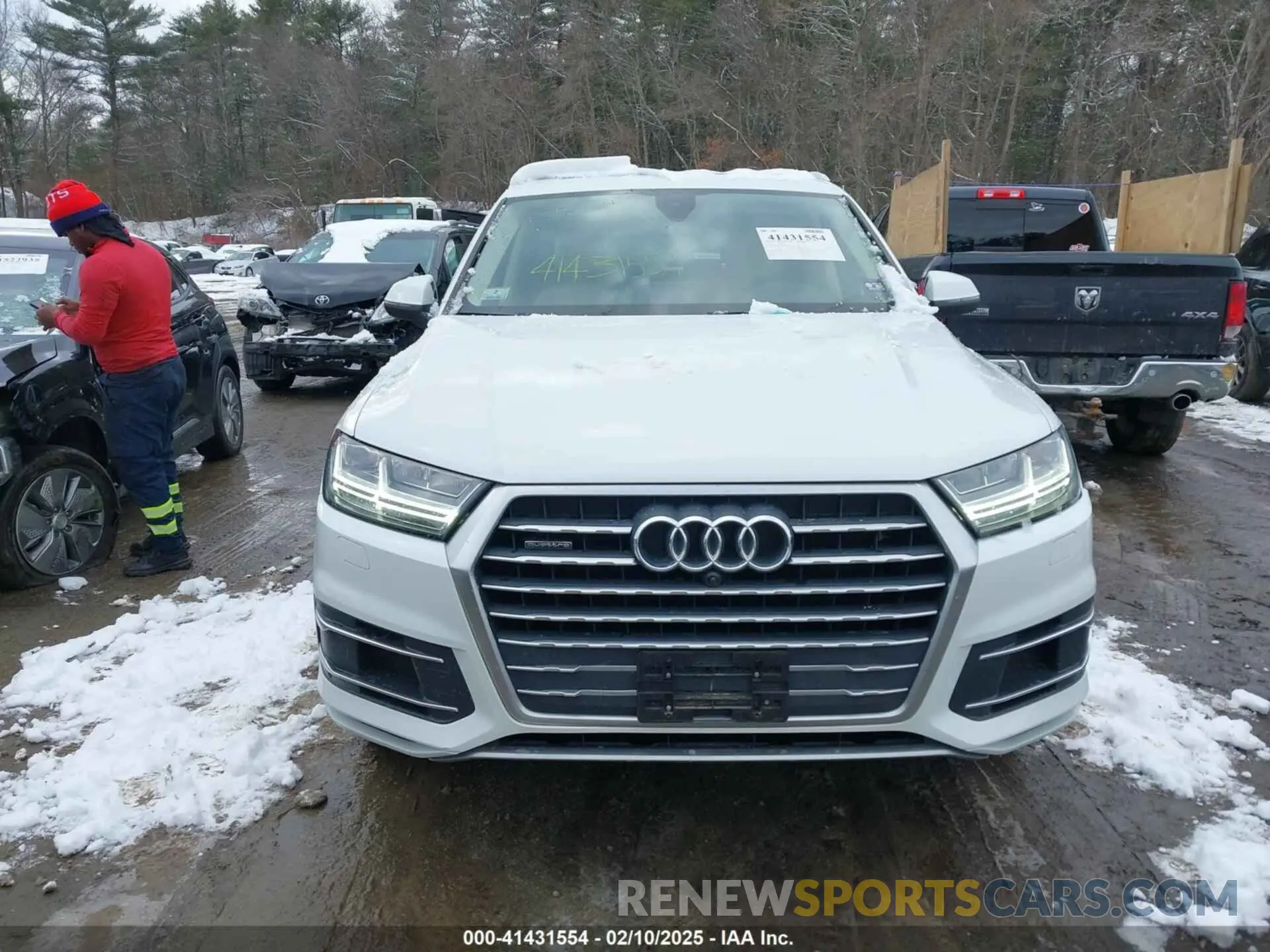 12 fotografías del automóvil dañado WA1LHAF78KD043829 AUDI Q7 2019