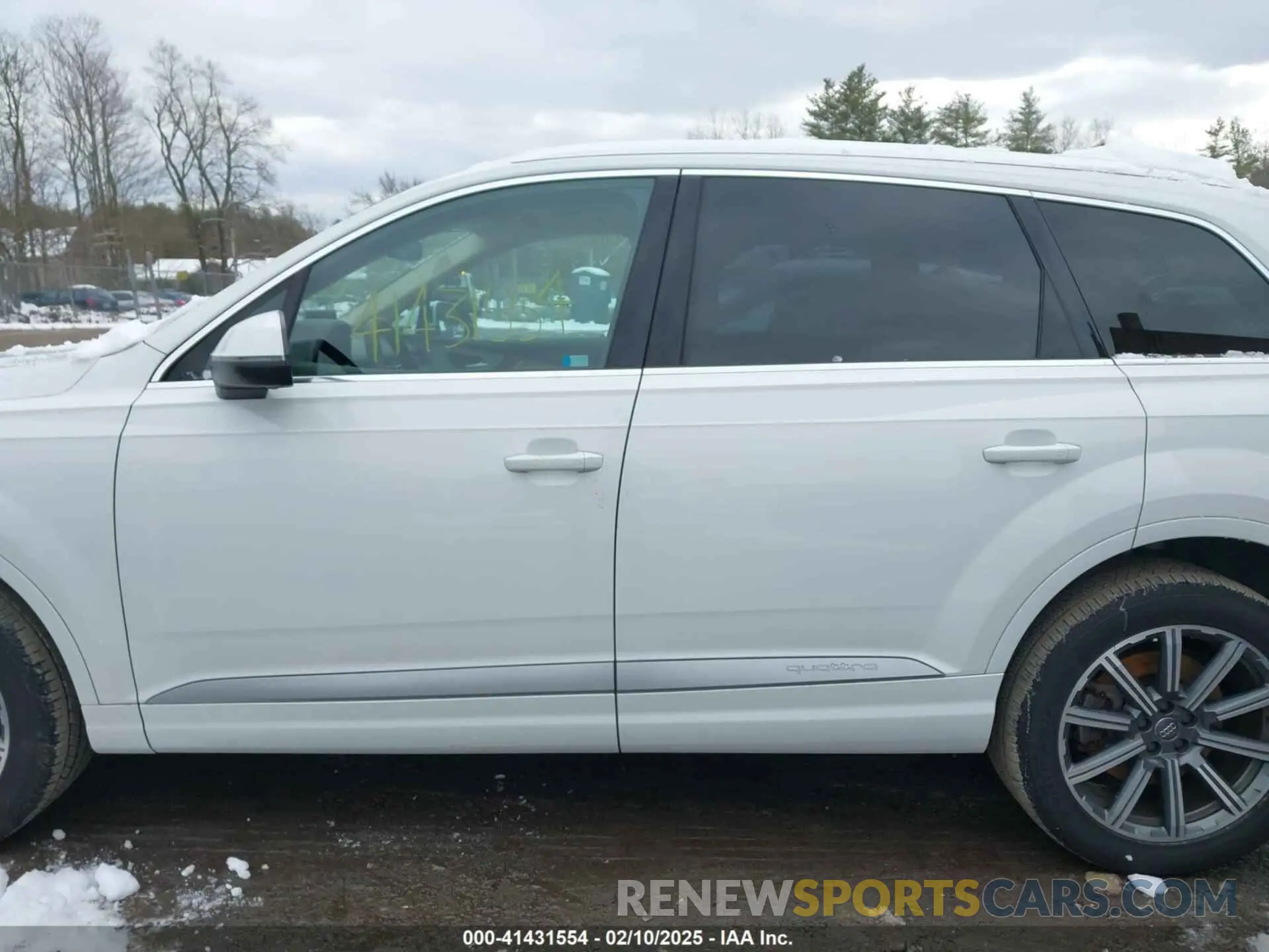 14 fotografías del automóvil dañado WA1LHAF78KD043829 AUDI Q7 2019