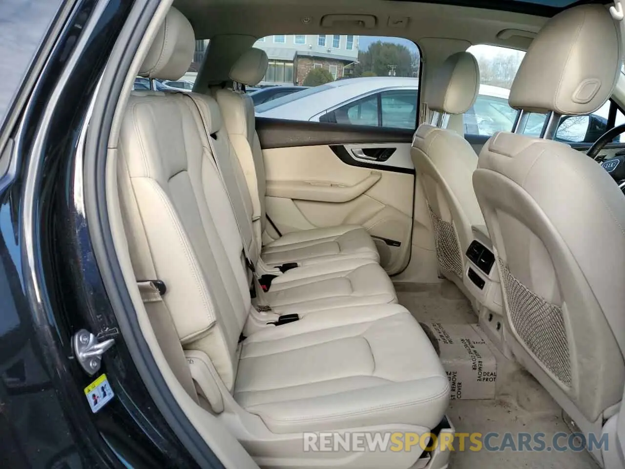 11 fotografías del automóvil dañado WA1LHAF79KD017563 AUDI Q7 2019