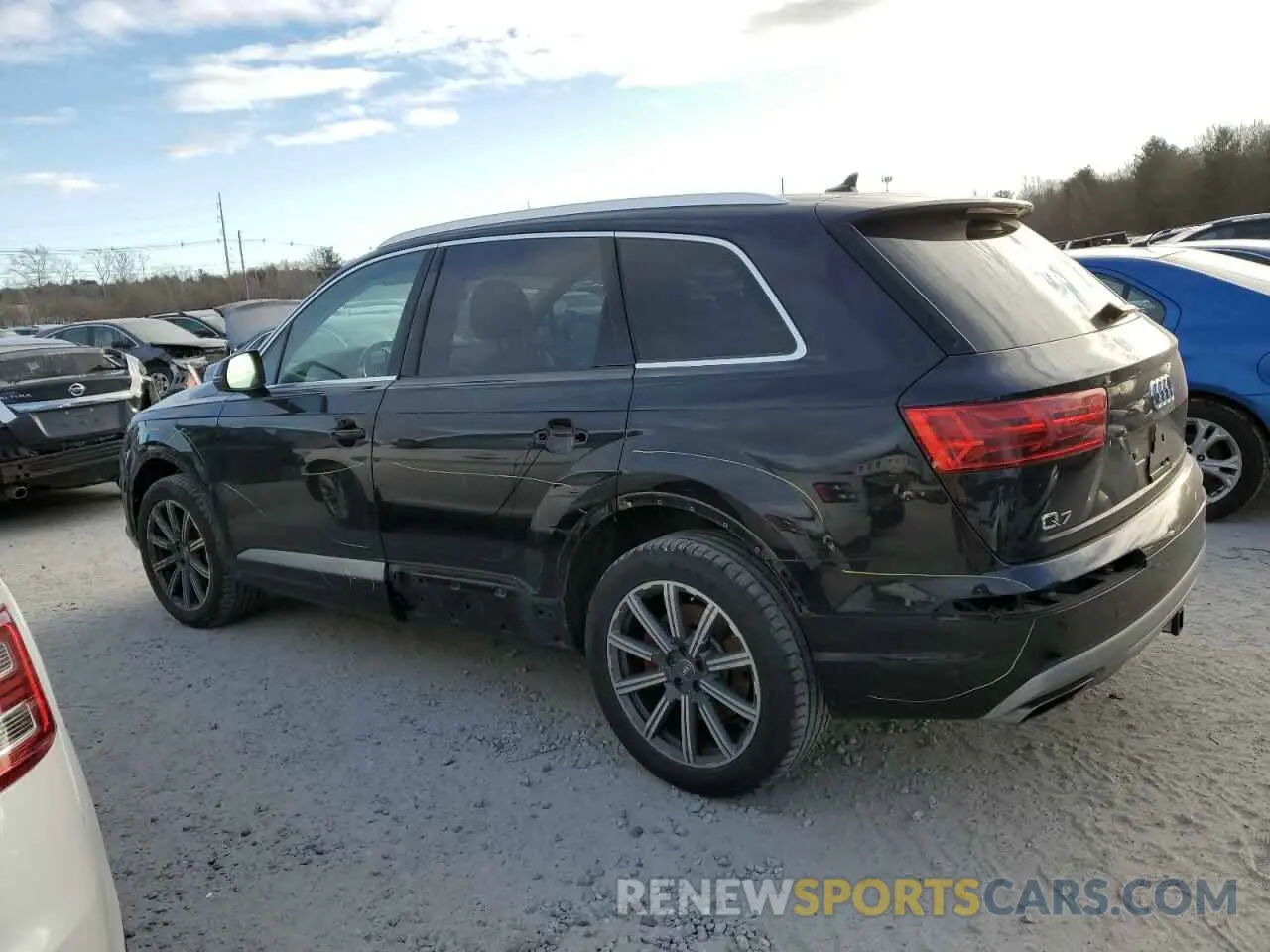 2 fotografías del automóvil dañado WA1LHAF79KD017563 AUDI Q7 2019