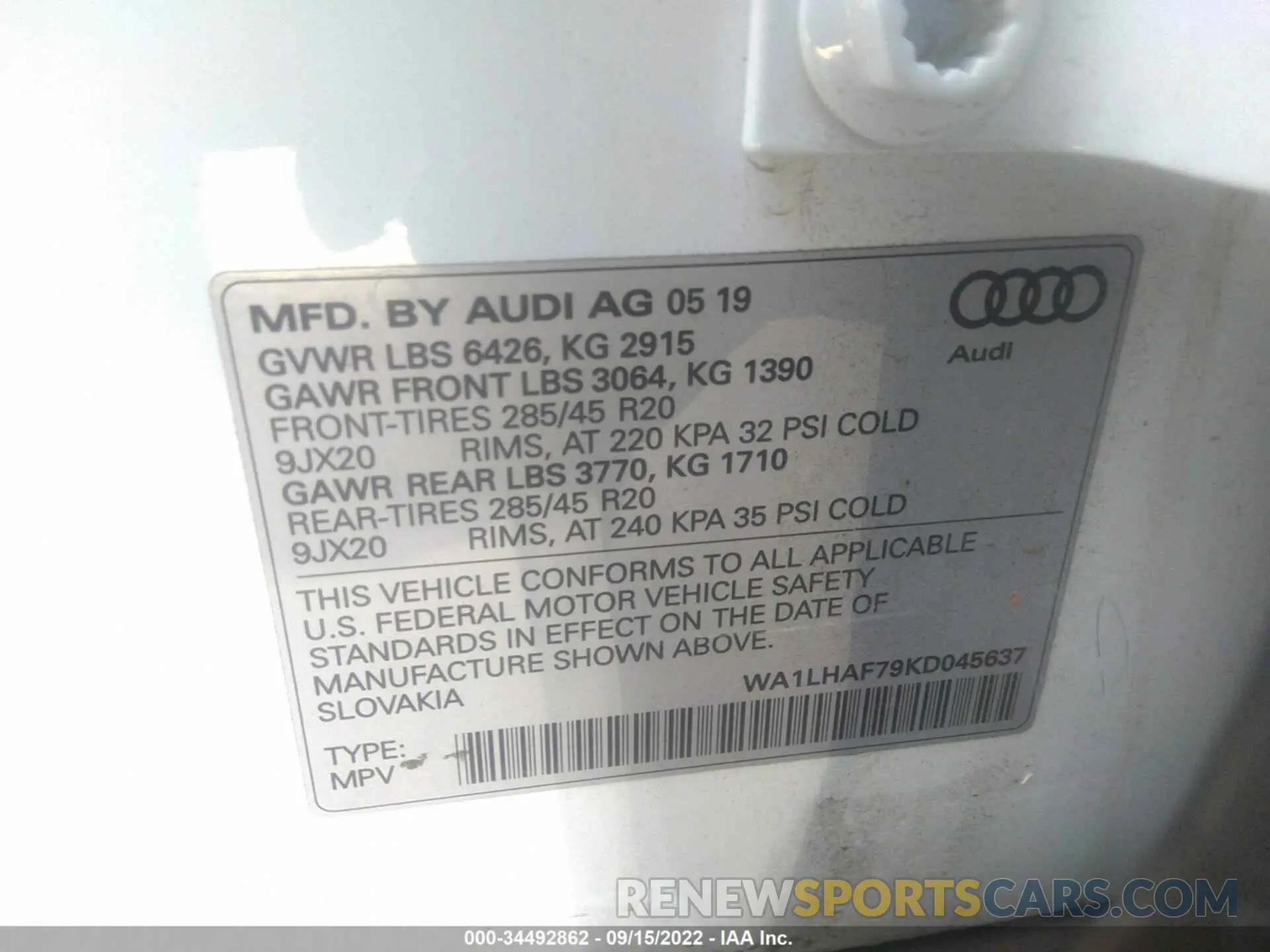 9 fotografías del automóvil dañado WA1LHAF79KD045637 AUDI Q7 2019