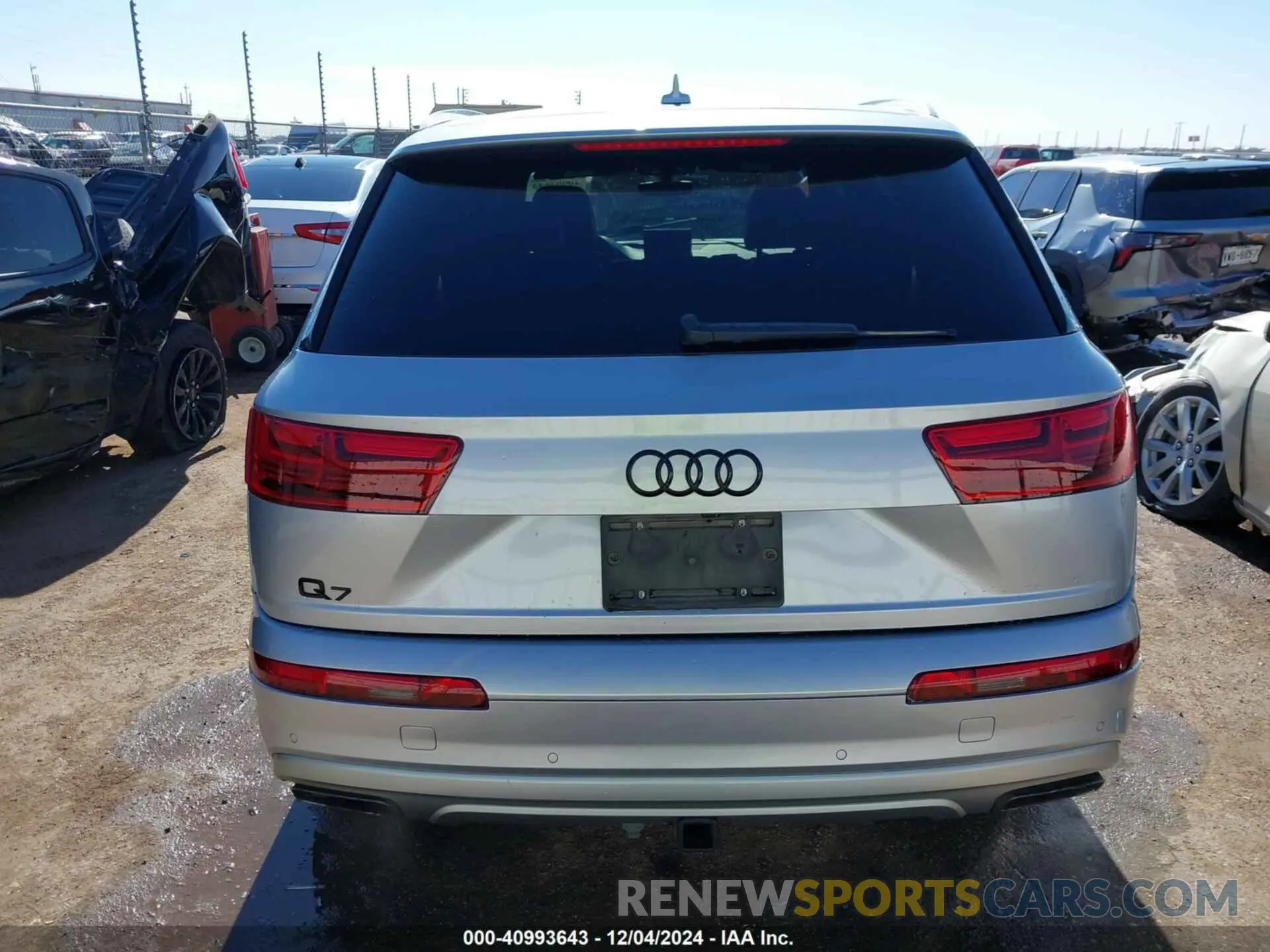 16 fotografías del automóvil dañado WA1LHAF7XKD014784 AUDI Q7 2019