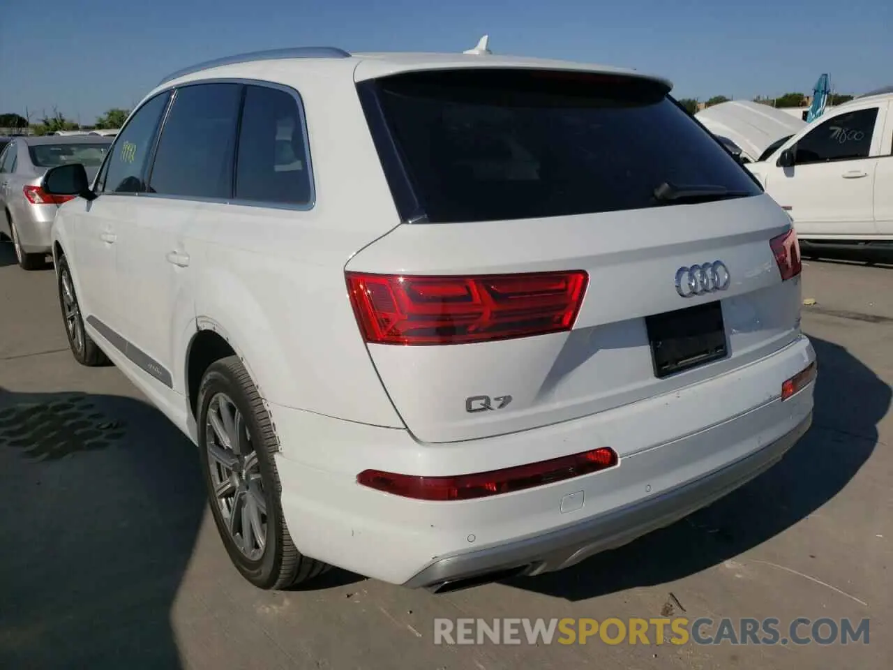 3 fotografías del automóvil dañado WA1LHAF7XKD038566 AUDI Q7 2019
