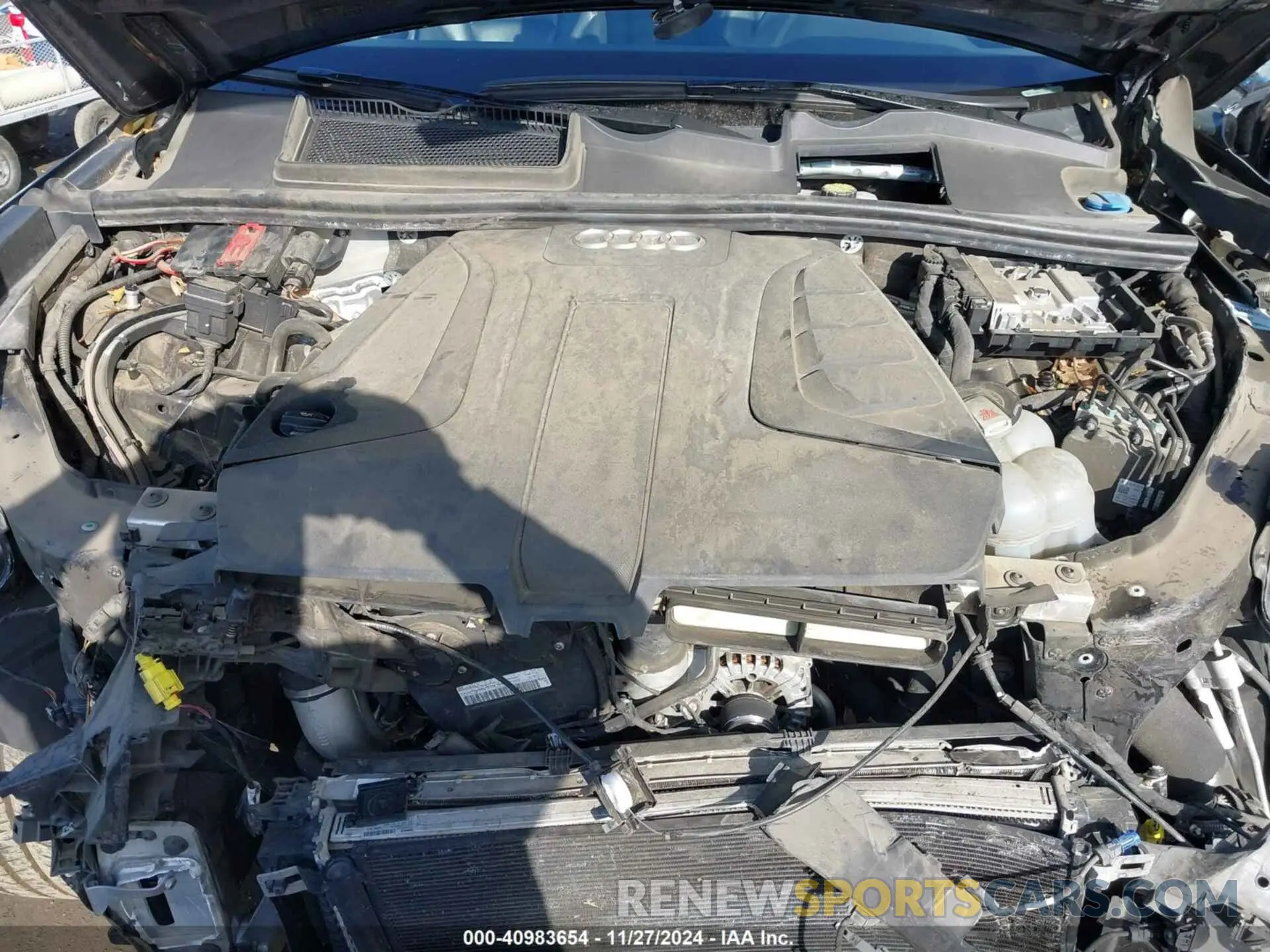 10 fotografías del automóvil dañado WA1LHAF7XKD039586 AUDI Q7 2019