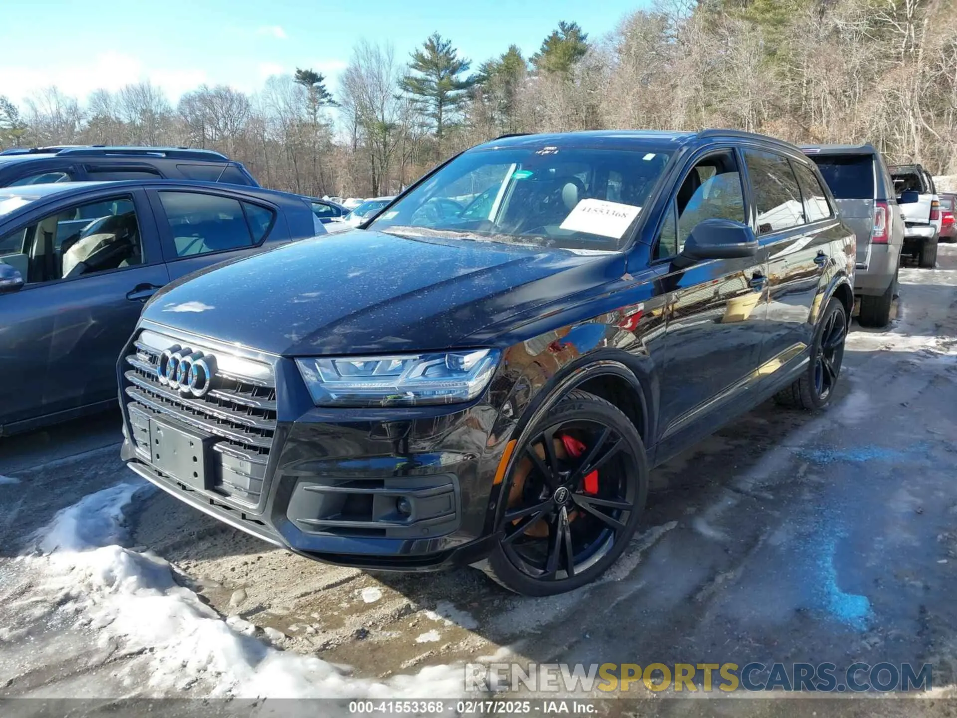 2 fotografías del automóvil dañado WA1VAAF70KD049749 AUDI Q7 2019