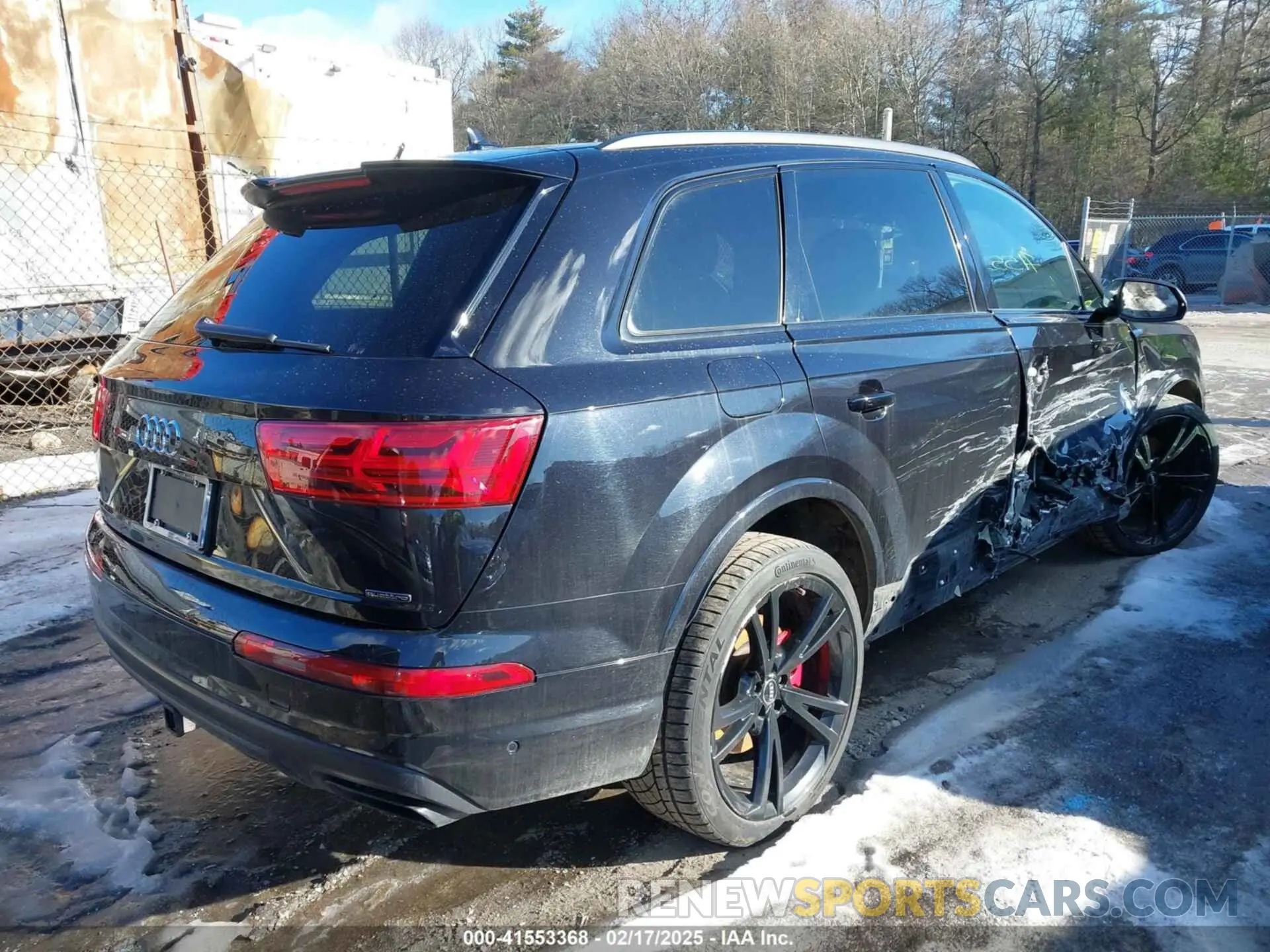 4 fotografías del automóvil dañado WA1VAAF70KD049749 AUDI Q7 2019