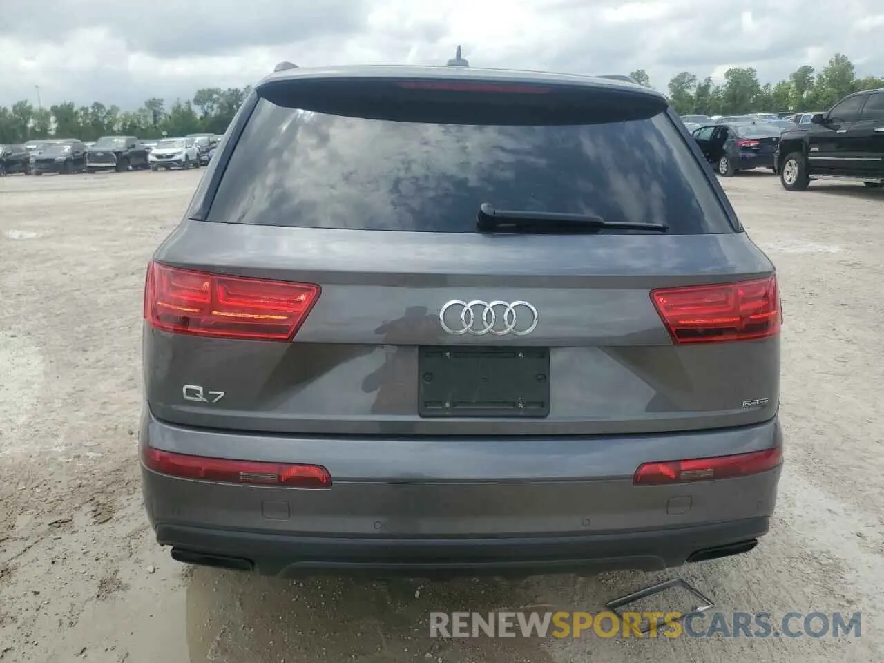 6 fotografías del automóvil dañado WA1VAAF71KD047623 AUDI Q7 2019