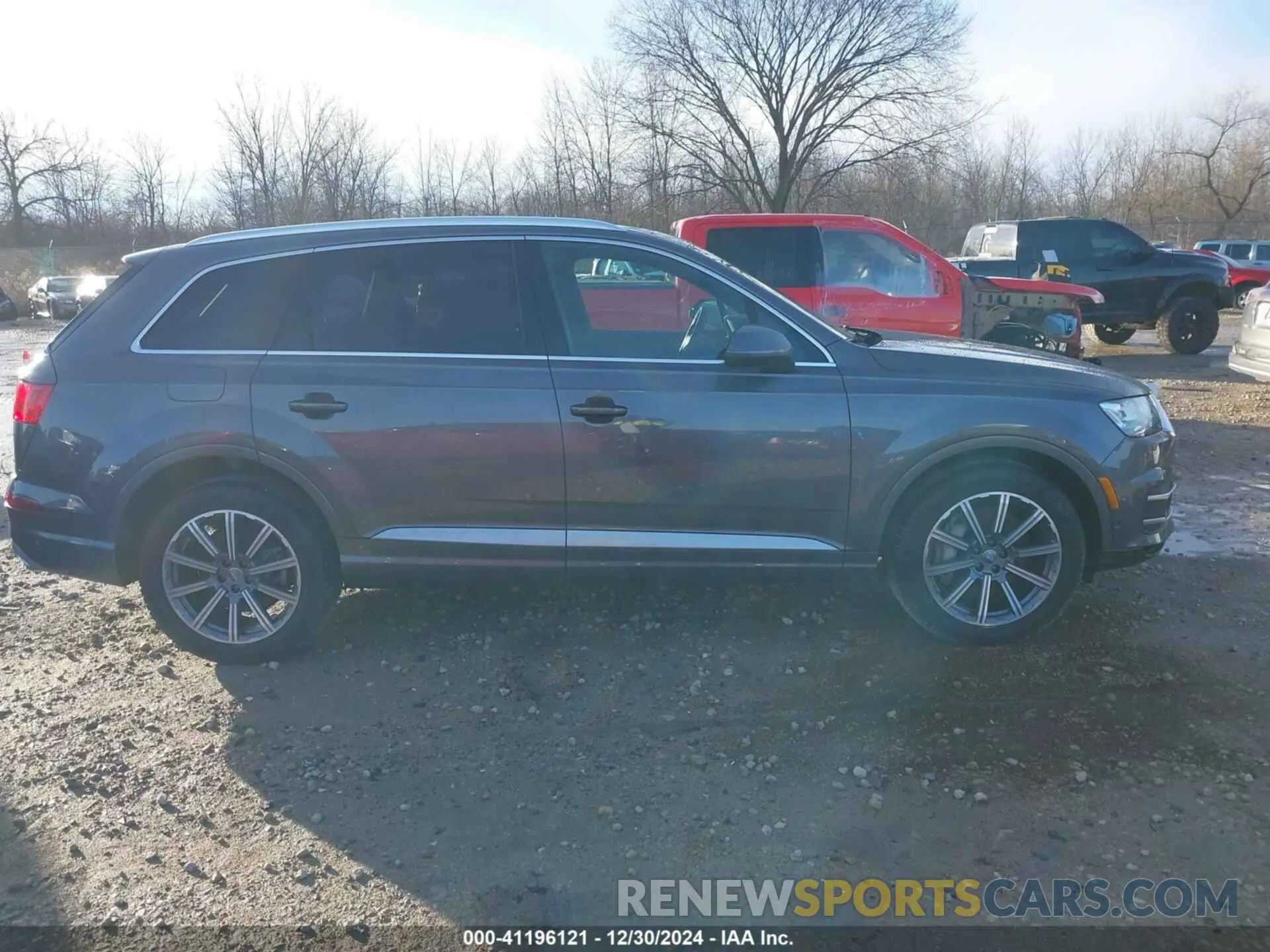 13 fotografías del automóvil dañado WA1VAAF72KD038641 AUDI Q7 2019