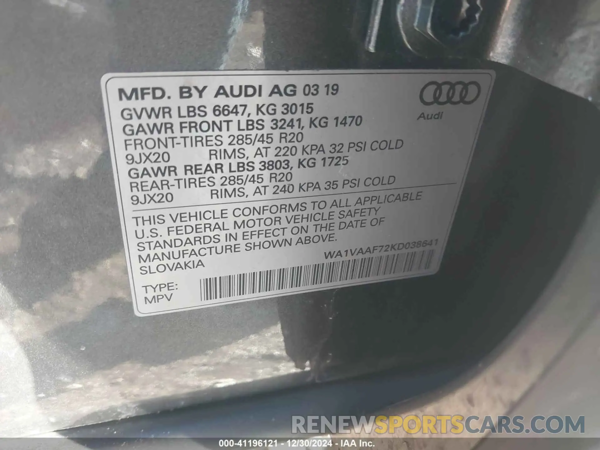 9 fotografías del automóvil dañado WA1VAAF72KD038641 AUDI Q7 2019