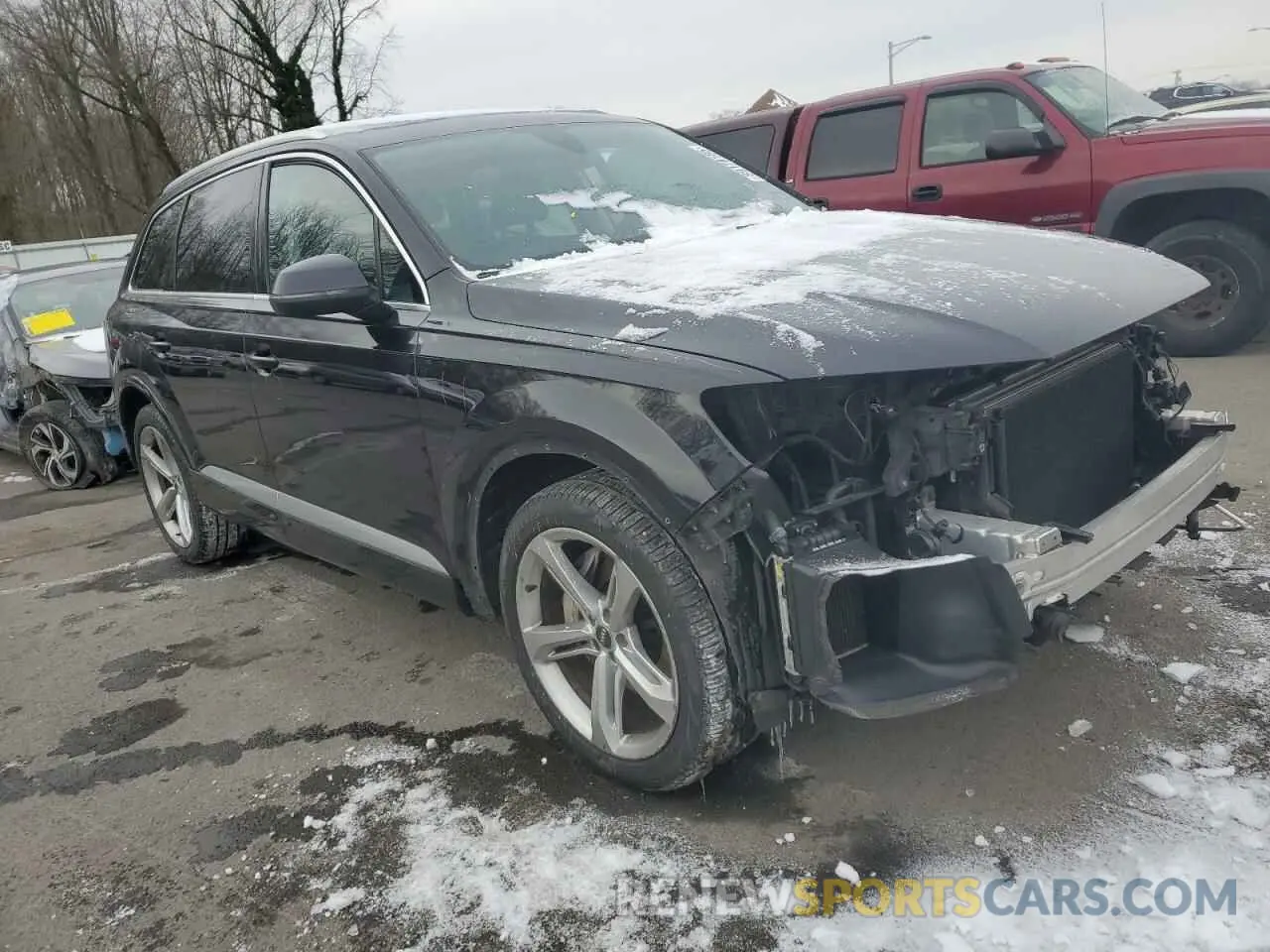 4 fotografías del automóvil dañado WA1VAAF74KD019878 AUDI Q7 2019