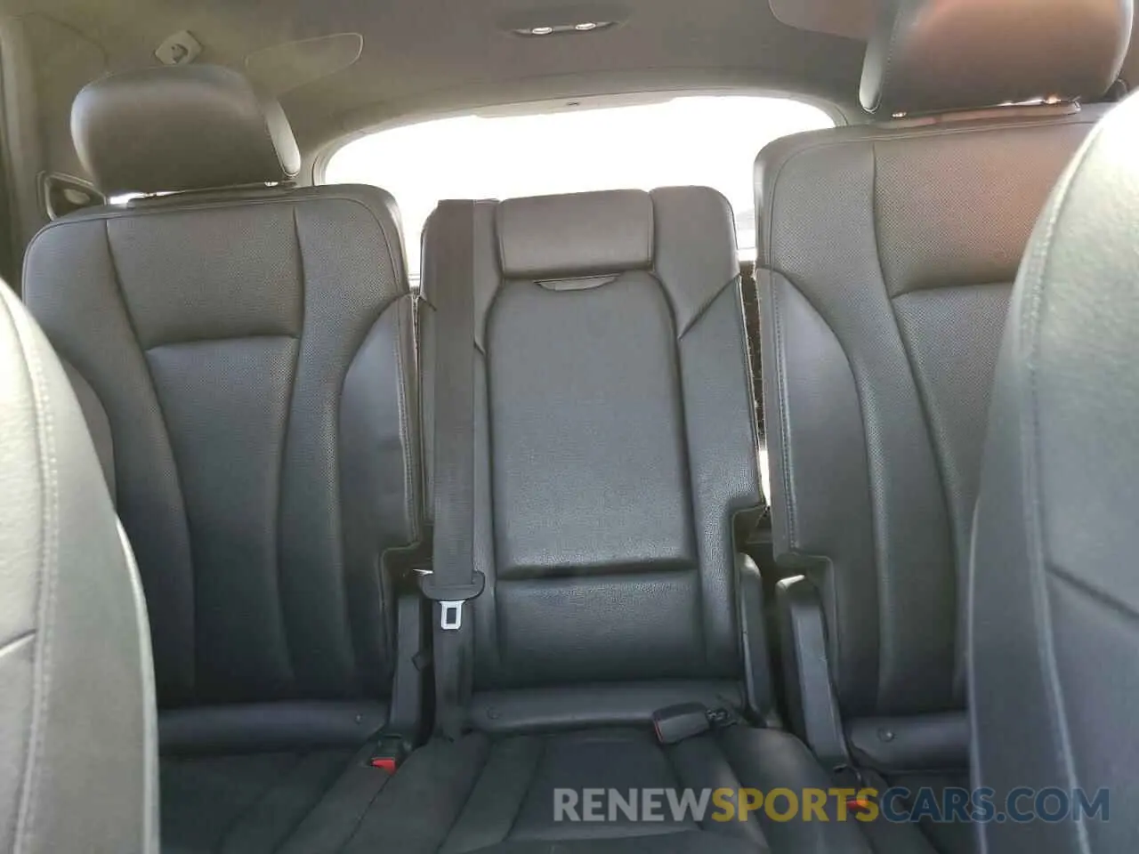10 fotografías del automóvil dañado WA1VAAF74KD037247 AUDI Q7 2019