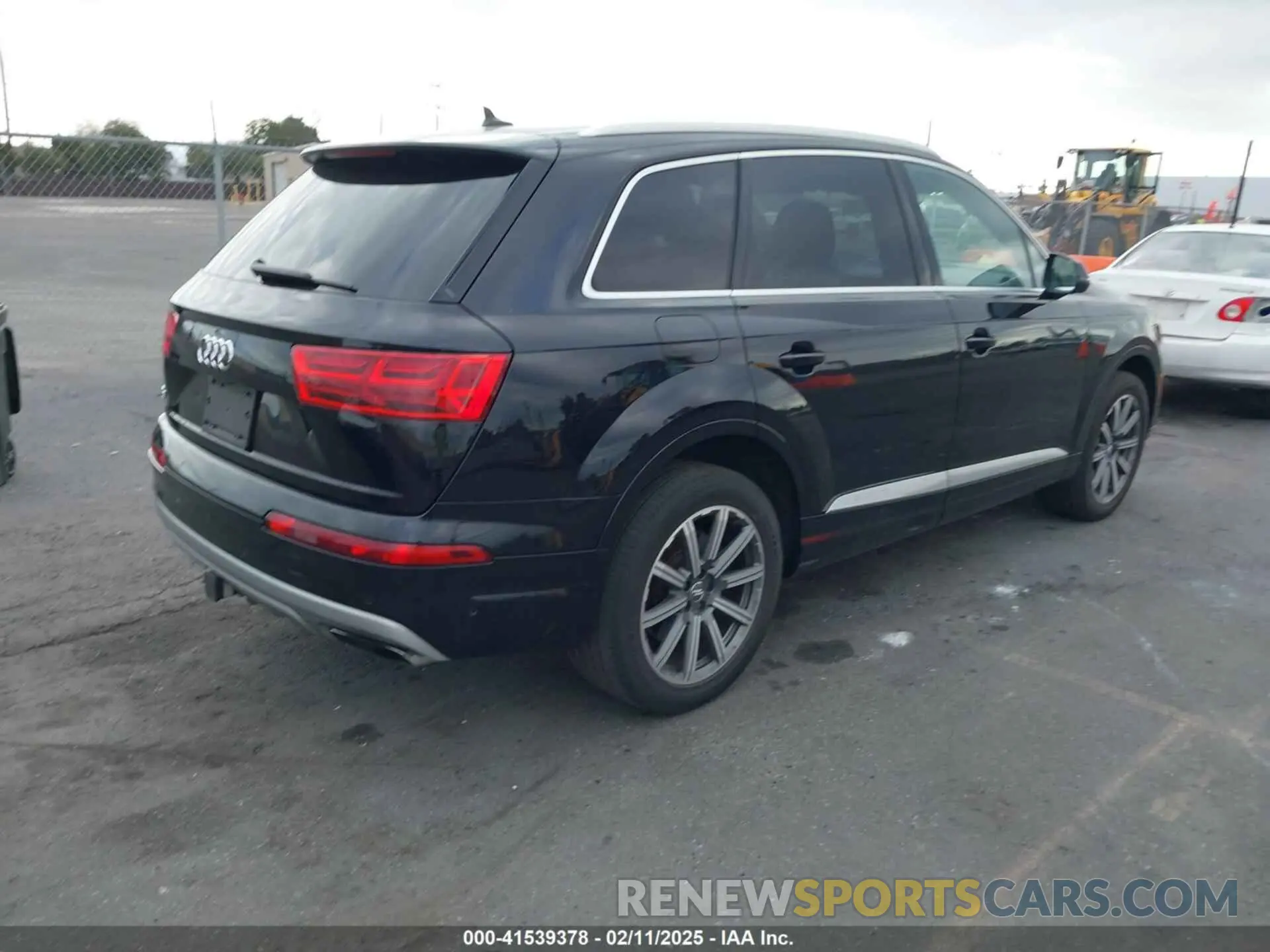 4 fotografías del automóvil dañado WA1VAAF75KD019727 AUDI Q7 2019