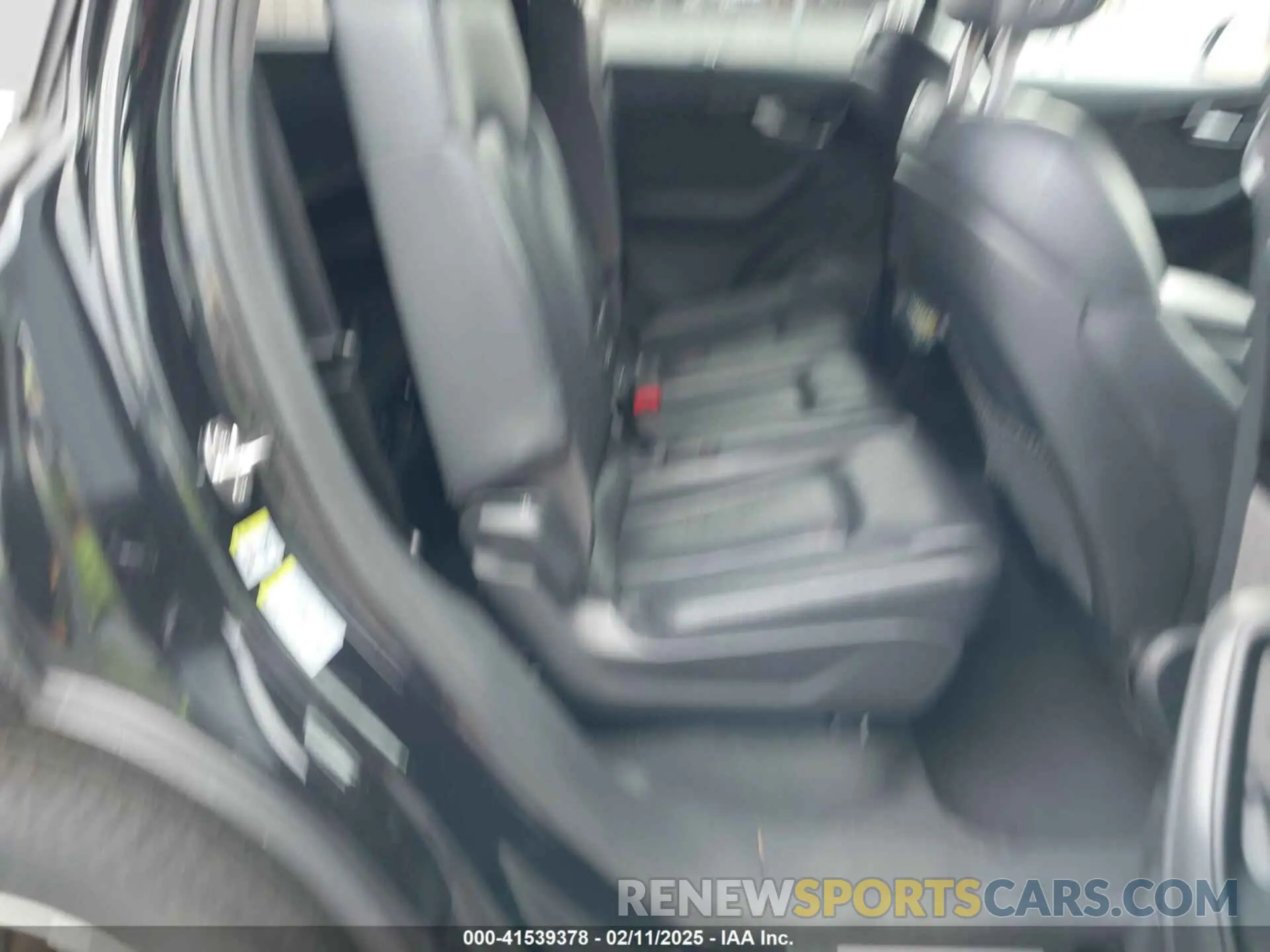 8 fotografías del automóvil dañado WA1VAAF75KD019727 AUDI Q7 2019