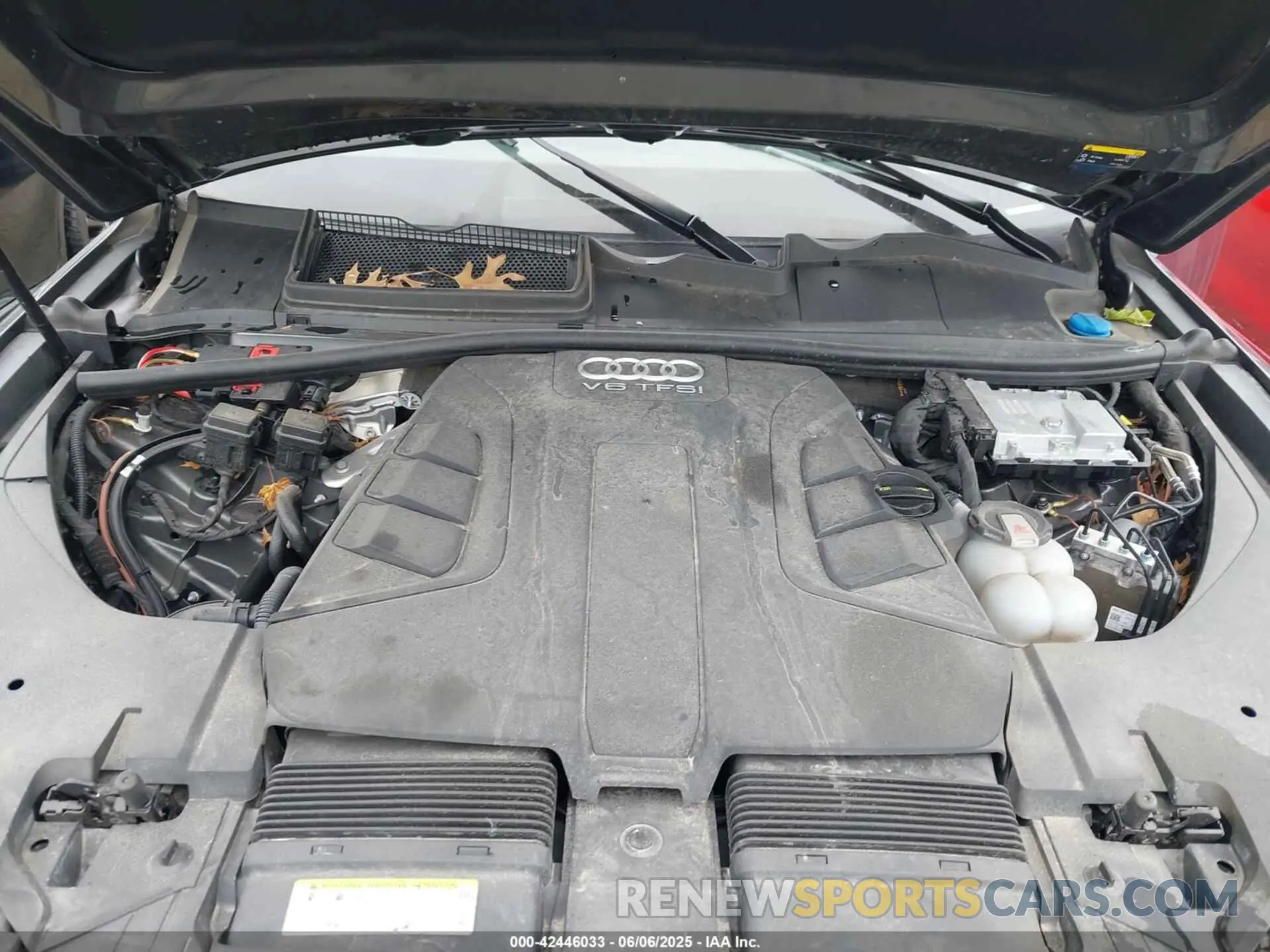 10 fotografías del automóvil dañado WA1VAAF76KD000796 AUDI Q7 2019