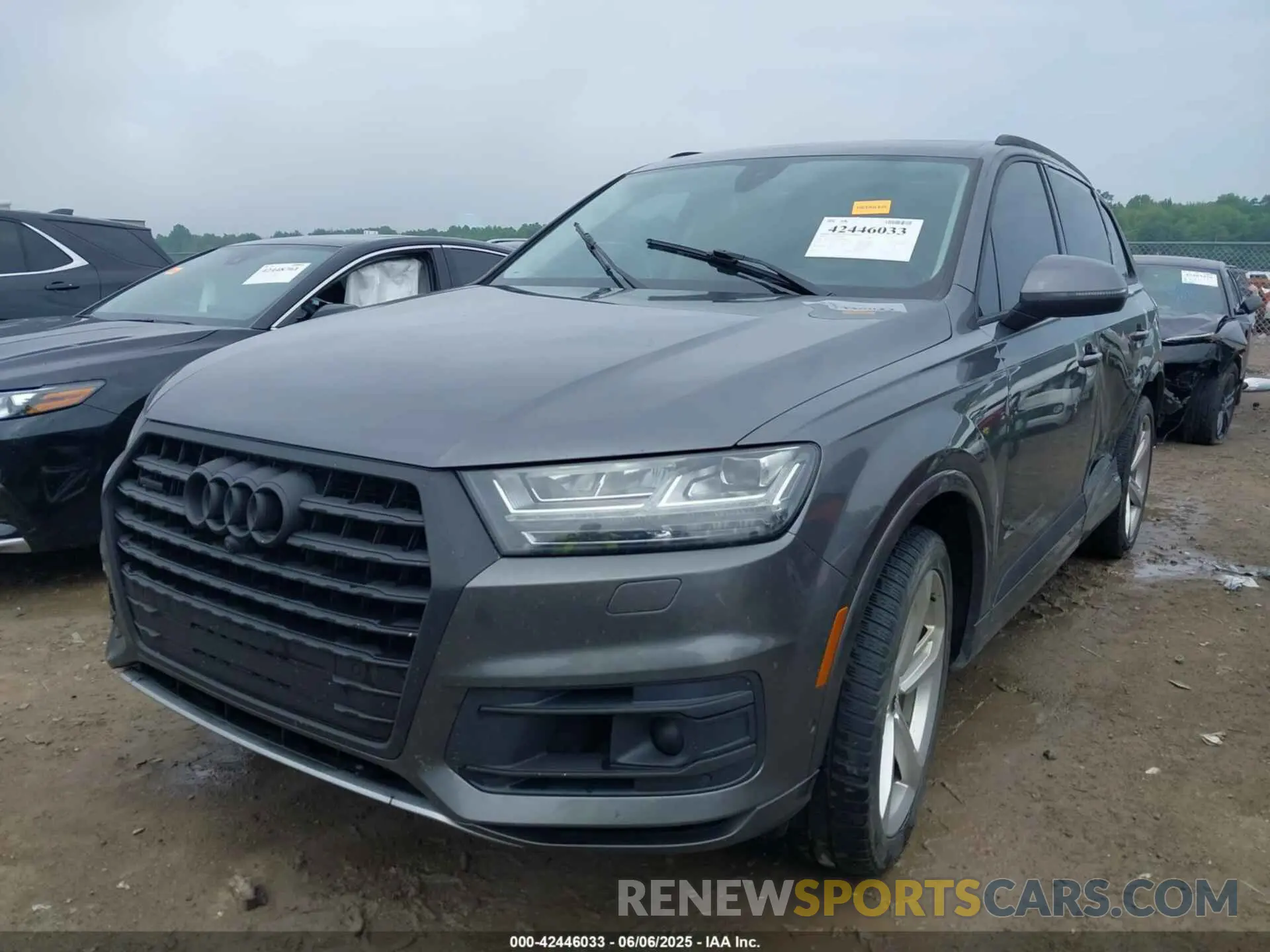 2 fotografías del automóvil dañado WA1VAAF76KD000796 AUDI Q7 2019
