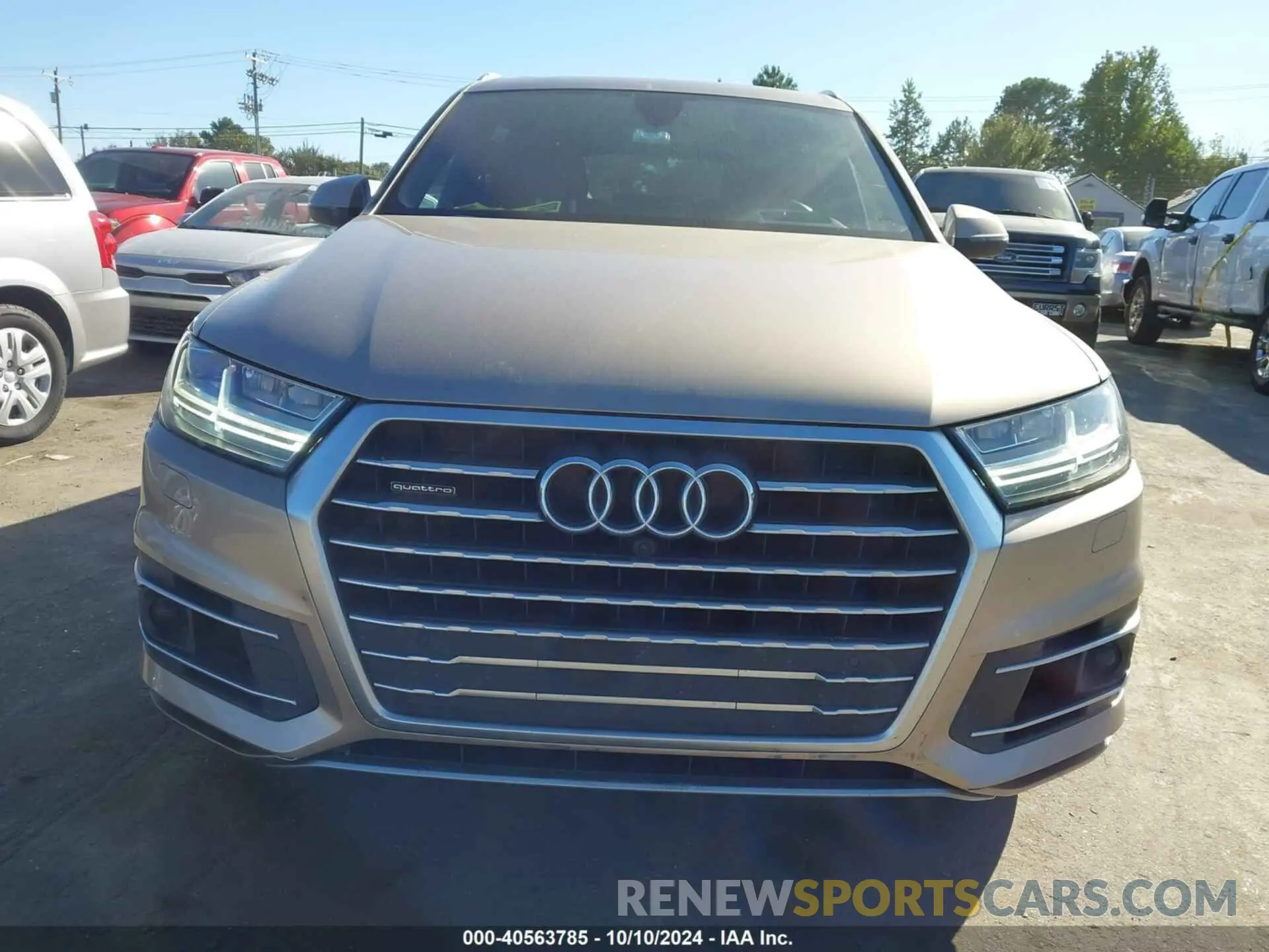 12 fotografías del automóvil dañado WA1VAAF77KD017557 AUDI Q7 2019