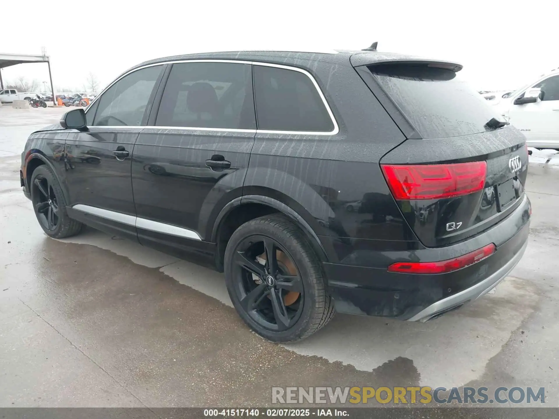 3 fotografías del automóvil dañado WA1VAAF77KD024993 AUDI Q7 2019