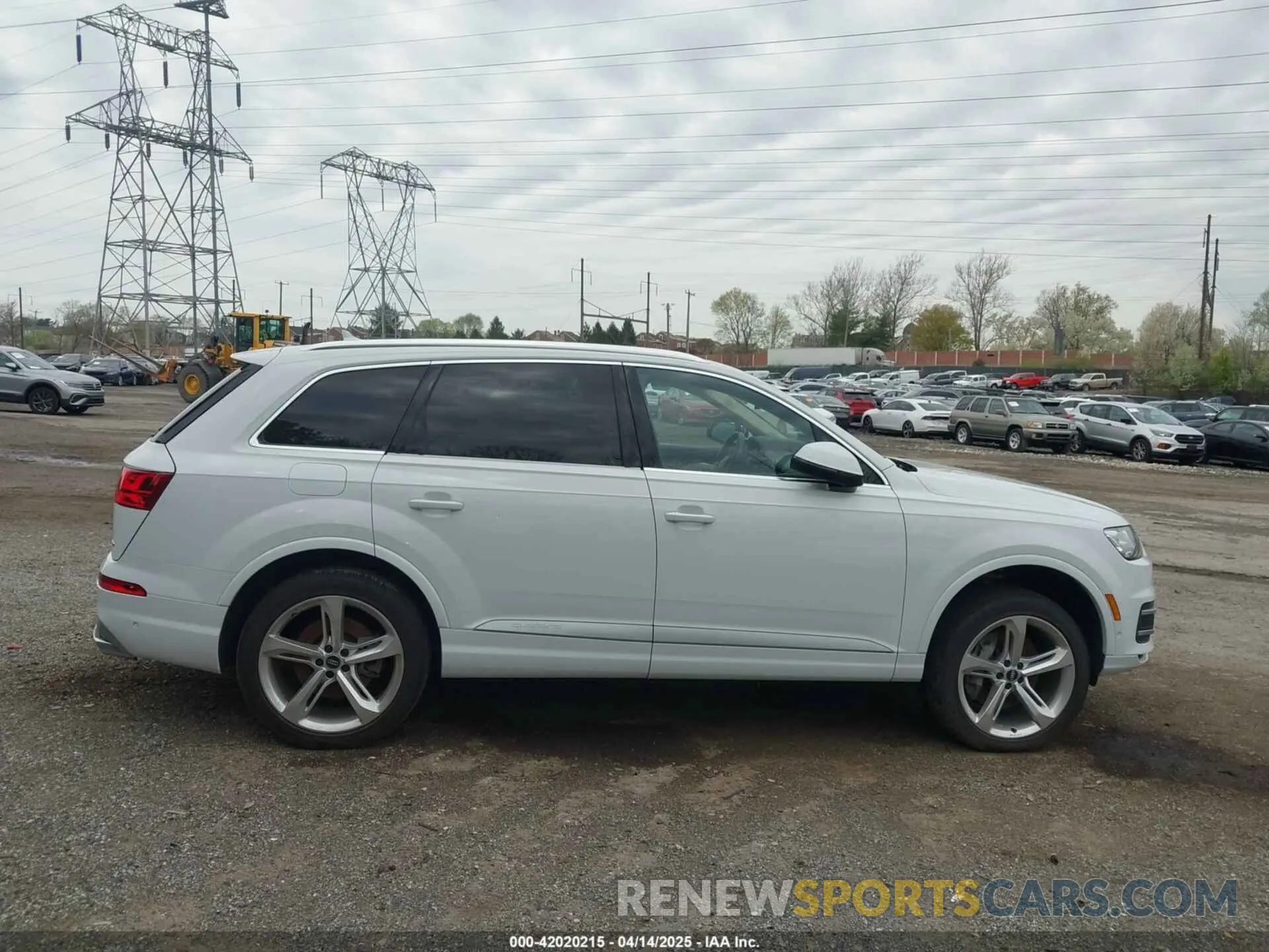 13 fotografías del automóvil dañado WA1VAAF77KD033998 AUDI Q7 2019