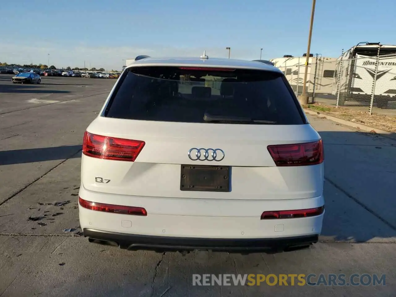 6 fotografías del automóvil dañado WA1VABF73KD025984 AUDI Q7 2019