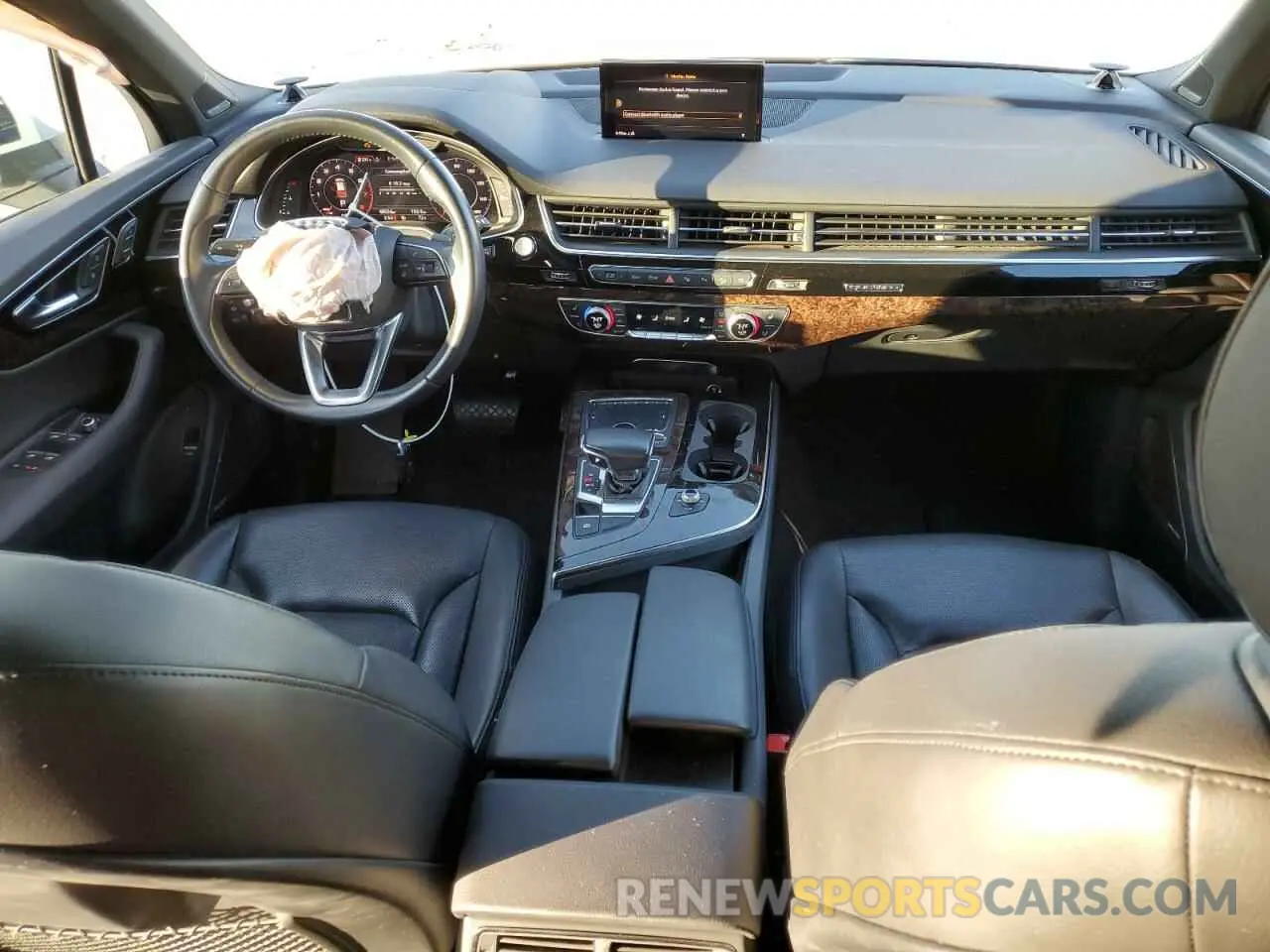 8 fotografías del automóvil dañado WA1VABF73KD025984 AUDI Q7 2019