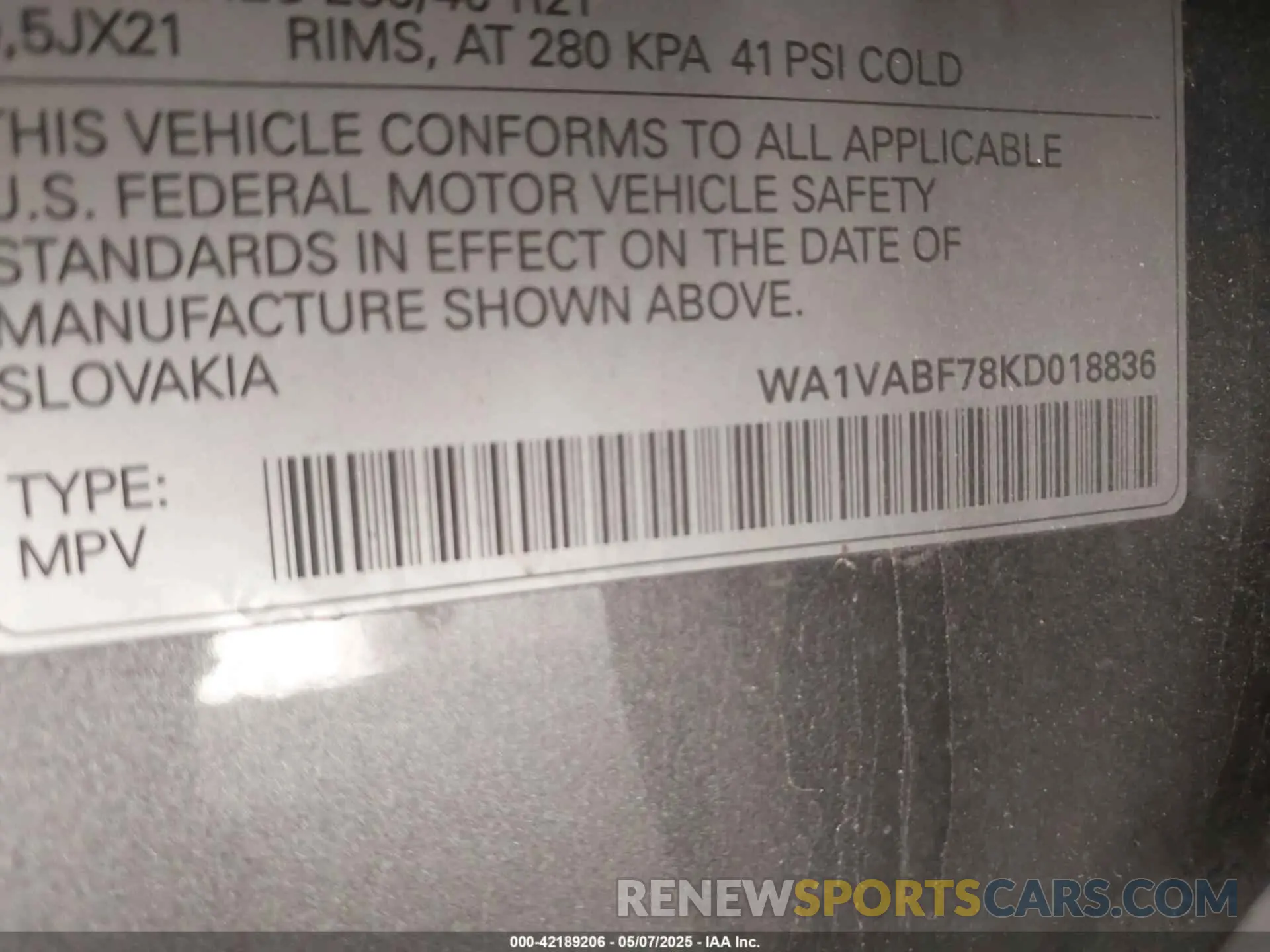 9 fotografías del automóvil dañado WA1VABF78KD018836 AUDI Q7 2019