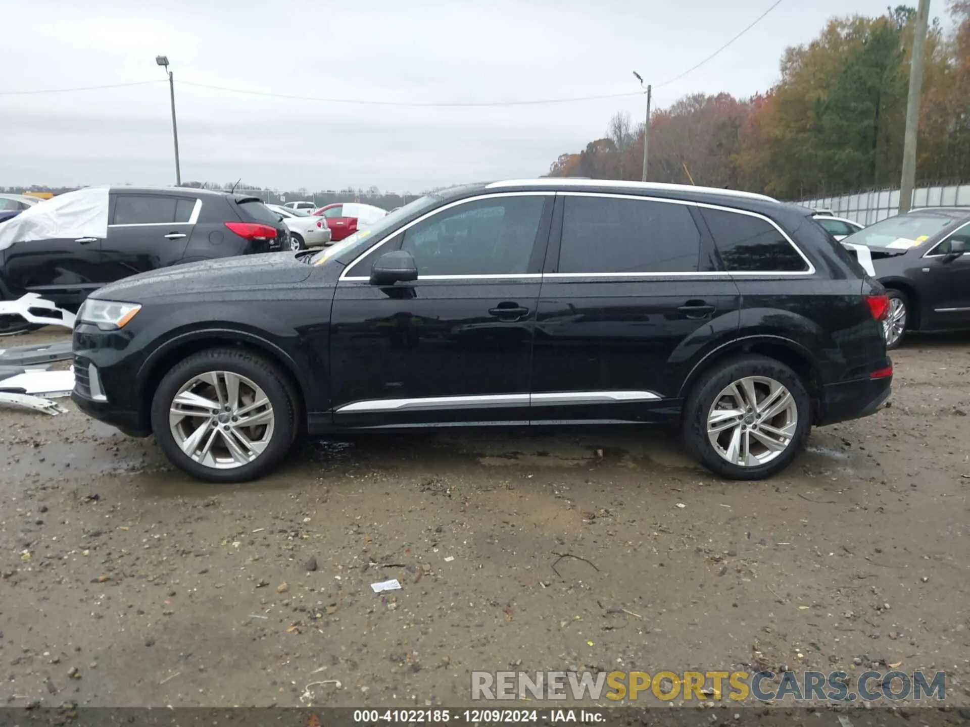 14 fotografías del automóvil dañado WA1AJAF77LD008941 AUDI Q7 2020