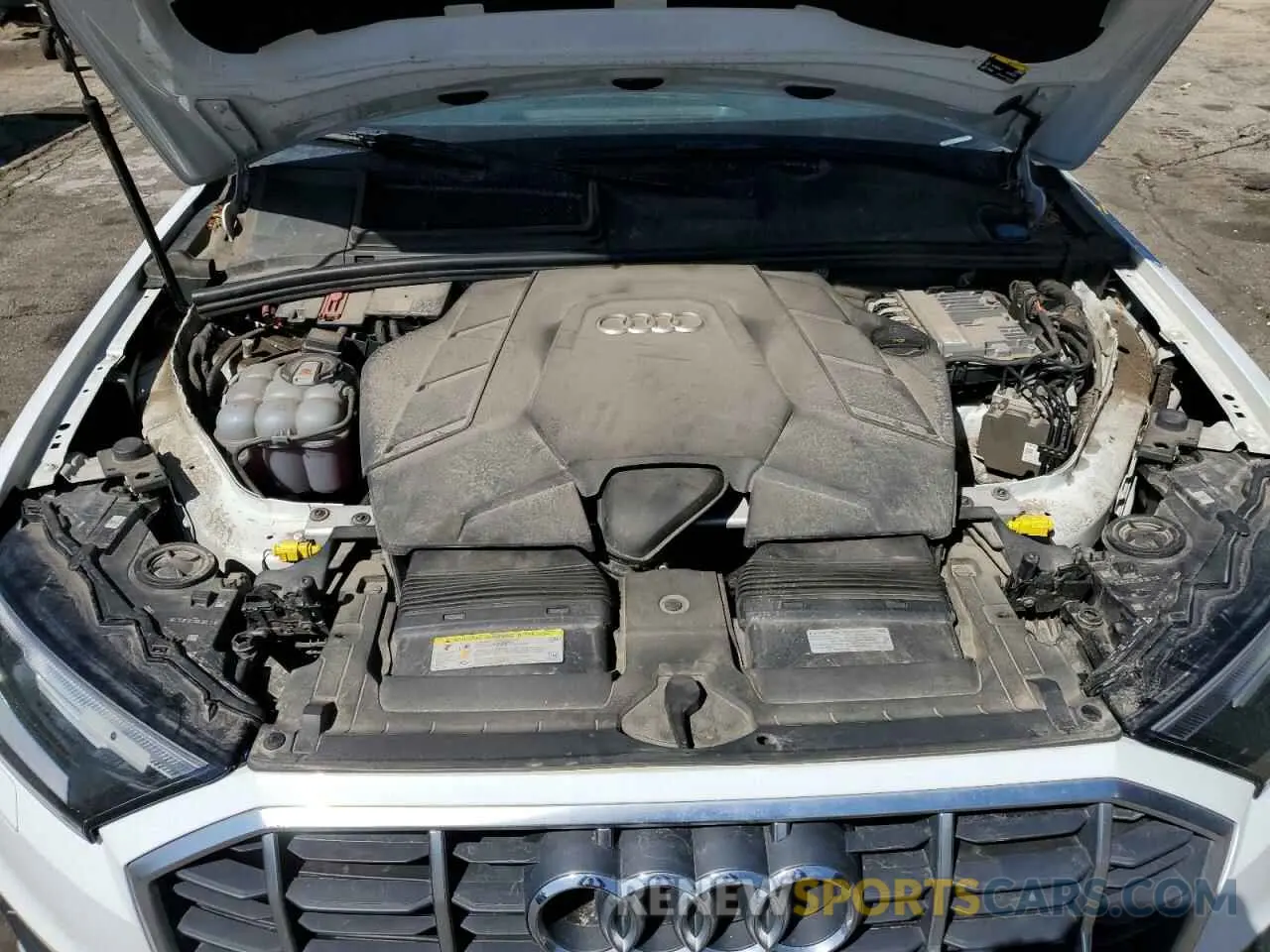 11 fotografías del automóvil dañado WA1AXAF70LD010822 AUDI Q7 2020
