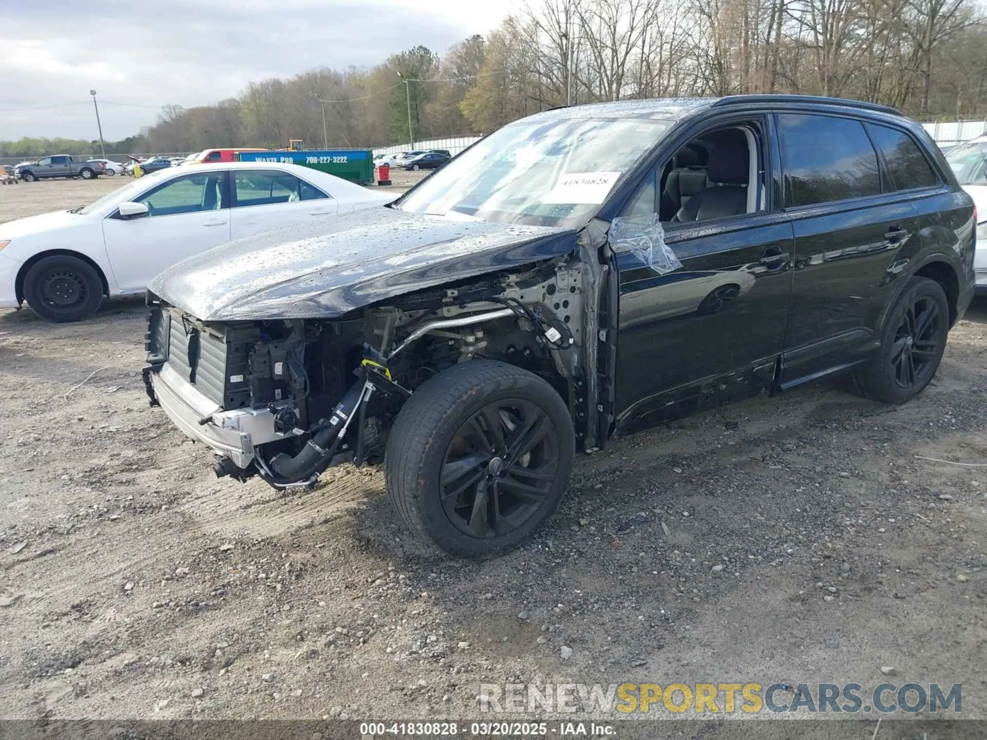 2 fotografías del automóvil dañado WA1LJAF74LD010610 AUDI Q7 2020