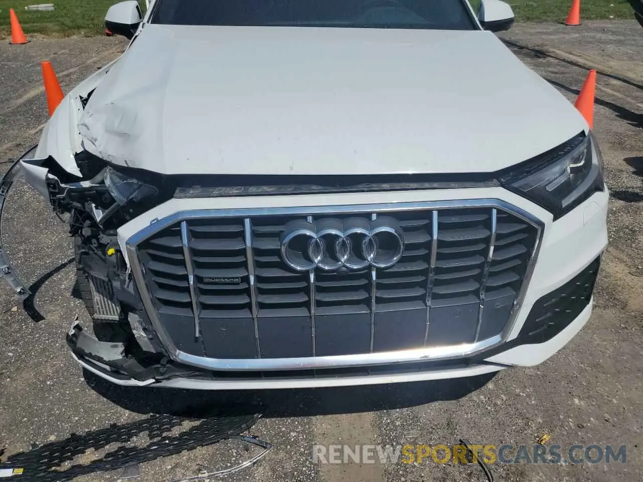 11 fotografías del automóvil dañado WA1LXAF70LD003068 AUDI Q7 2020