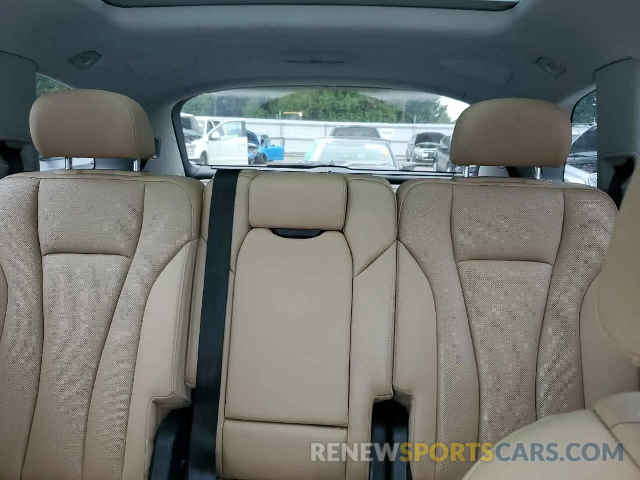 10 fotografías del automóvil dañado WA1LXAF73LD012623 AUDI Q7 2020
