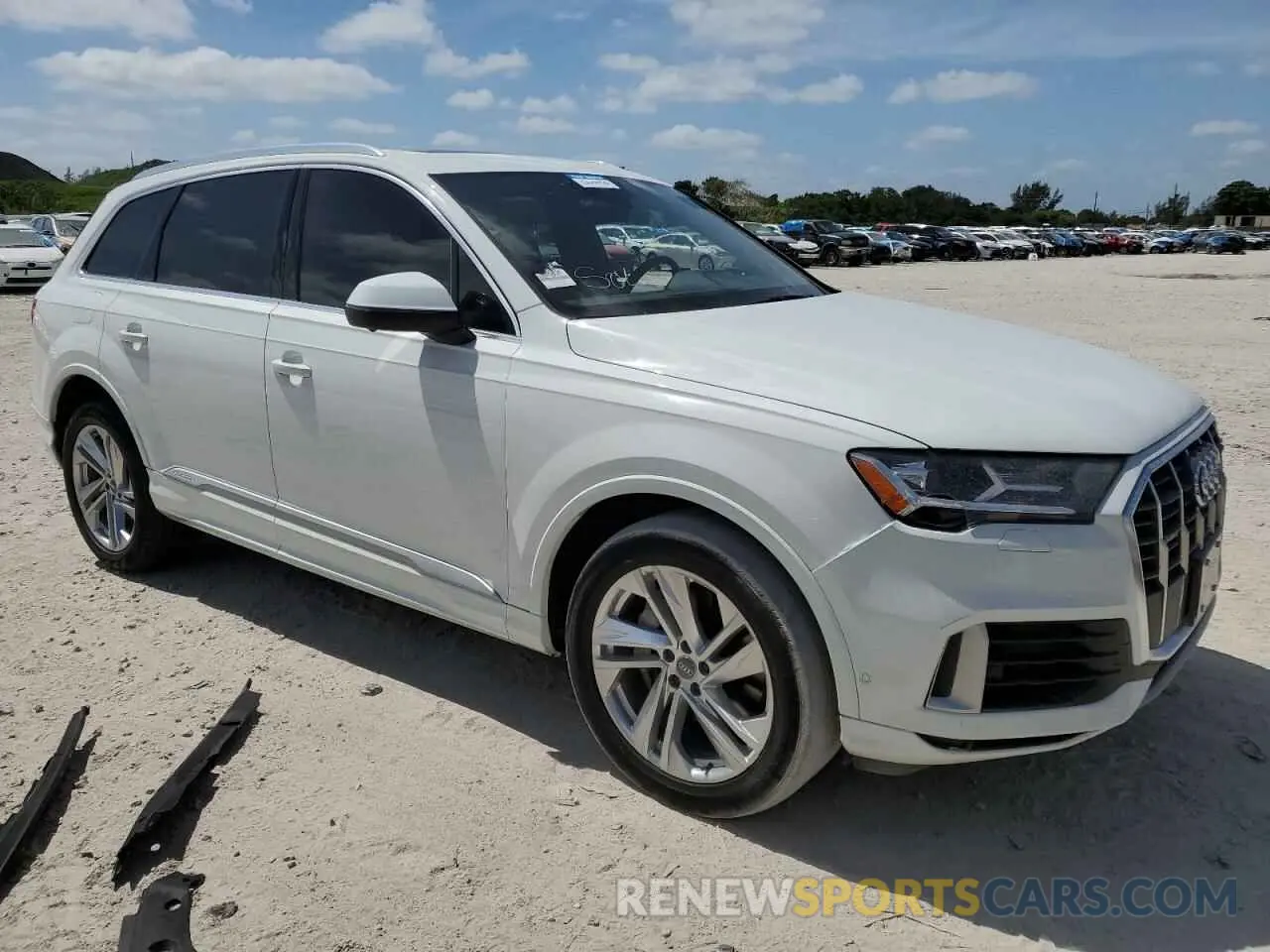 4 fotografías del automóvil dañado WA1LXAF77LD003035 AUDI Q7 2020