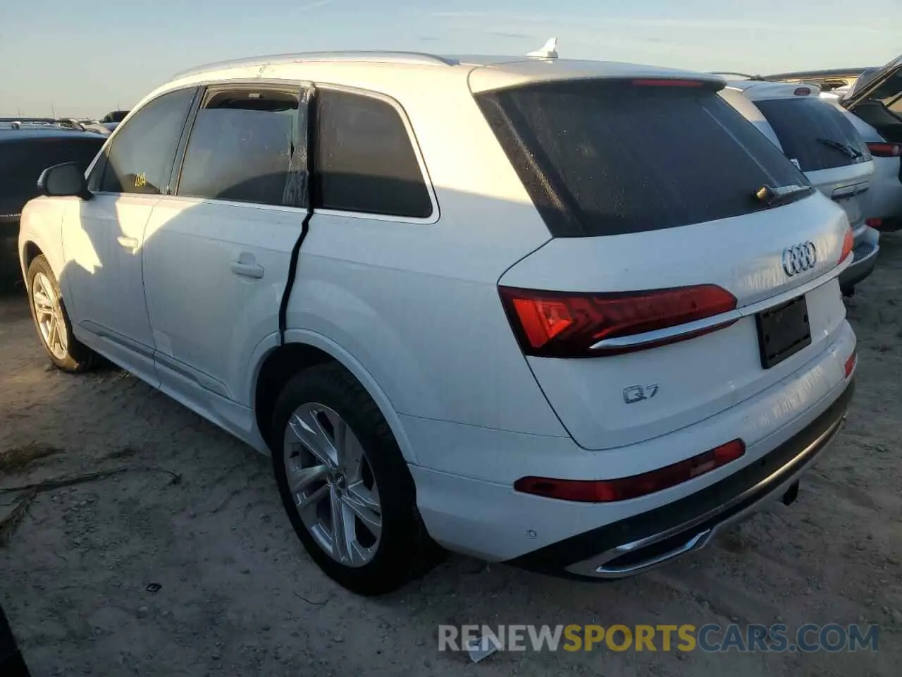 2 fotografías del automóvil dañado WA1LXAF7XLD001814 AUDI Q7 2020