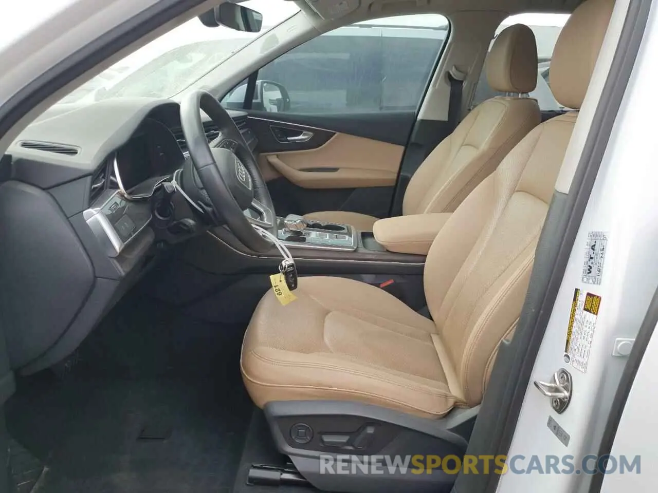 7 fotografías del automóvil dañado WA1LXAF7XLD001814 AUDI Q7 2020