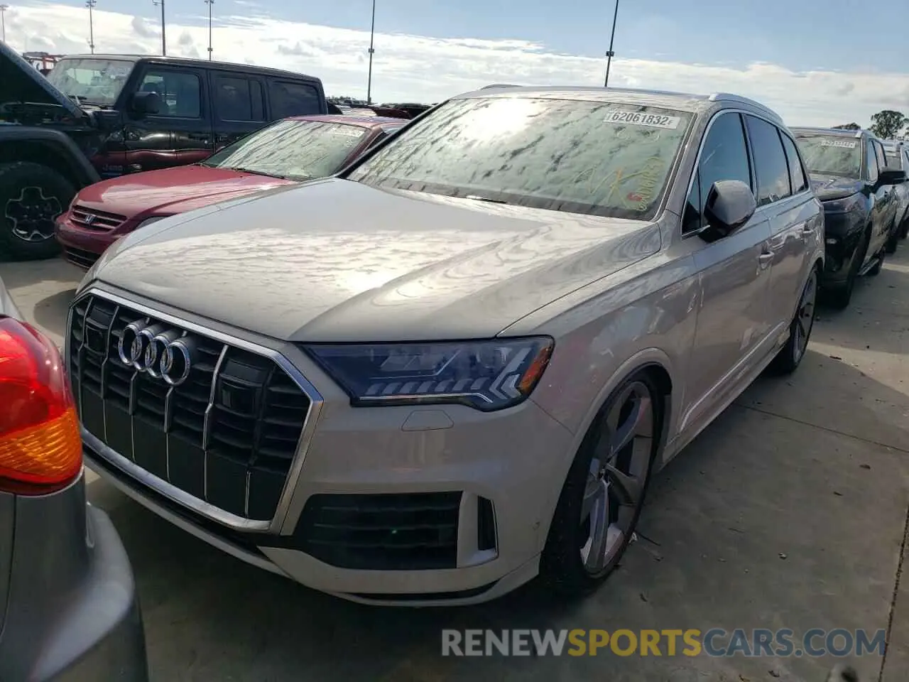 2 fotografías del automóvil dañado WA1VXAF73LD010945 AUDI Q7 2020
