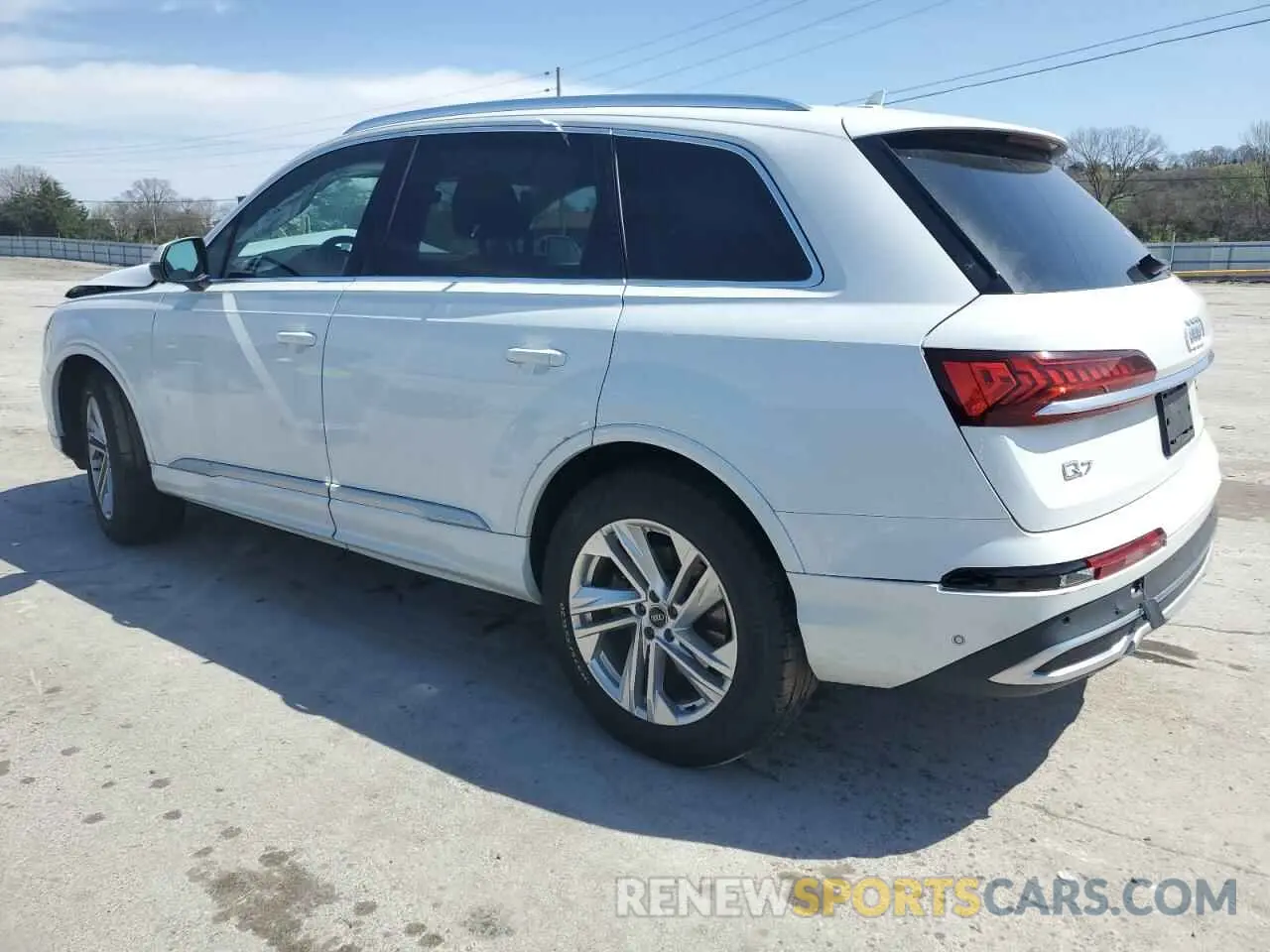 2 fotografías del automóvil dañado WA1AJAF72MD028774 AUDI Q7 2021