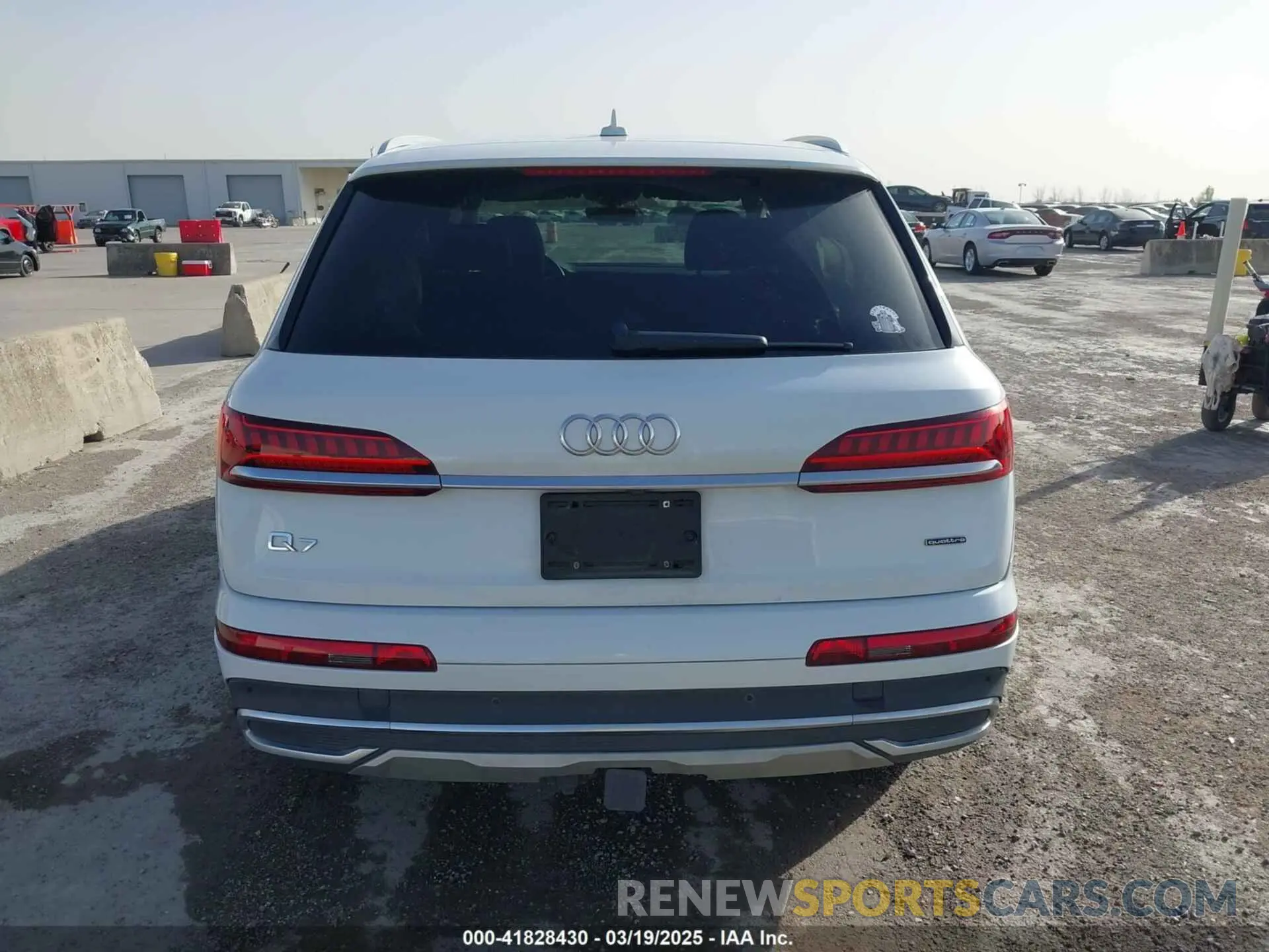 16 fotografías del automóvil dañado WA1AJAF78MD010196 AUDI Q7 2021