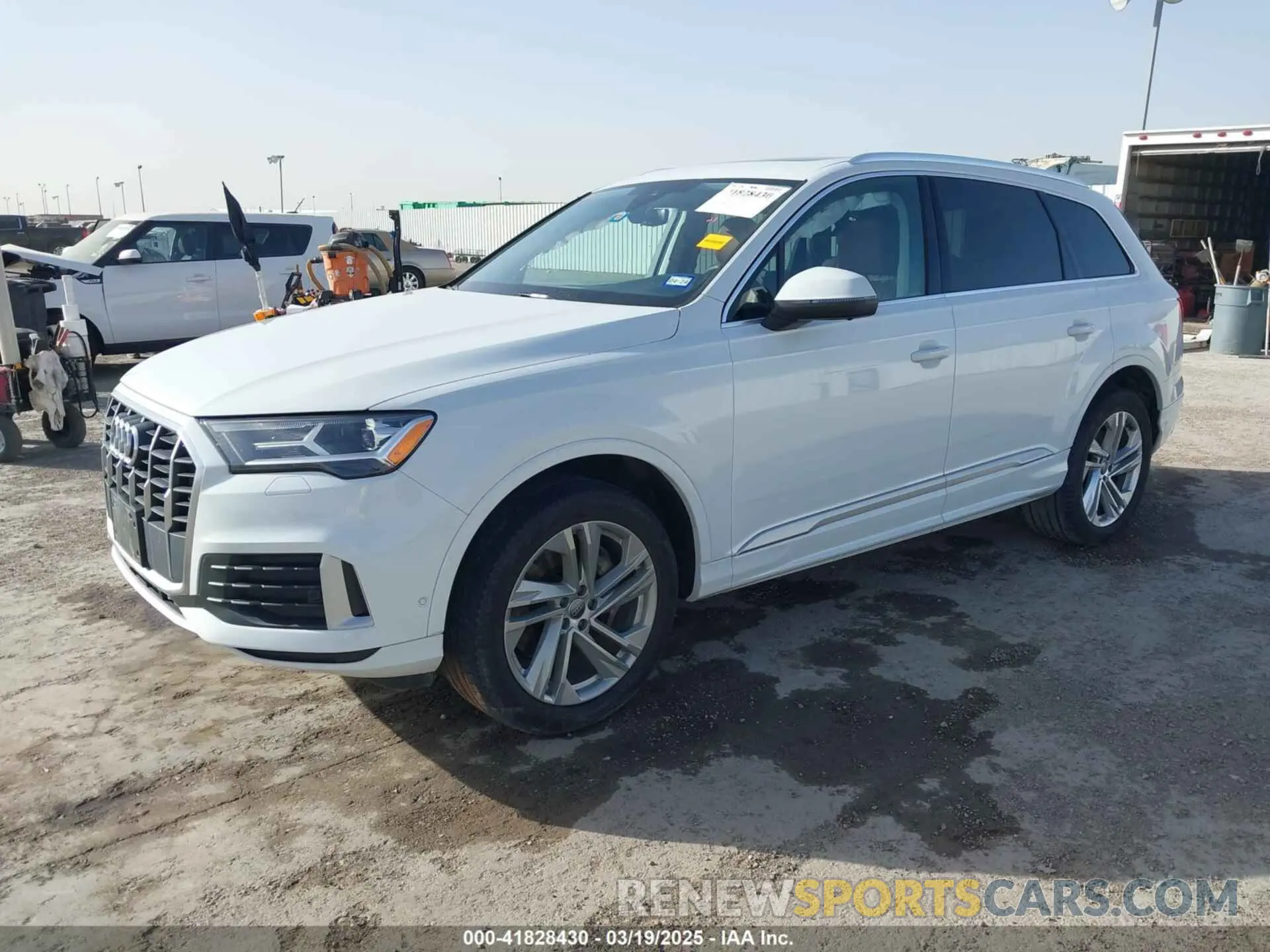 2 fotografías del automóvil dañado WA1AJAF78MD010196 AUDI Q7 2021
