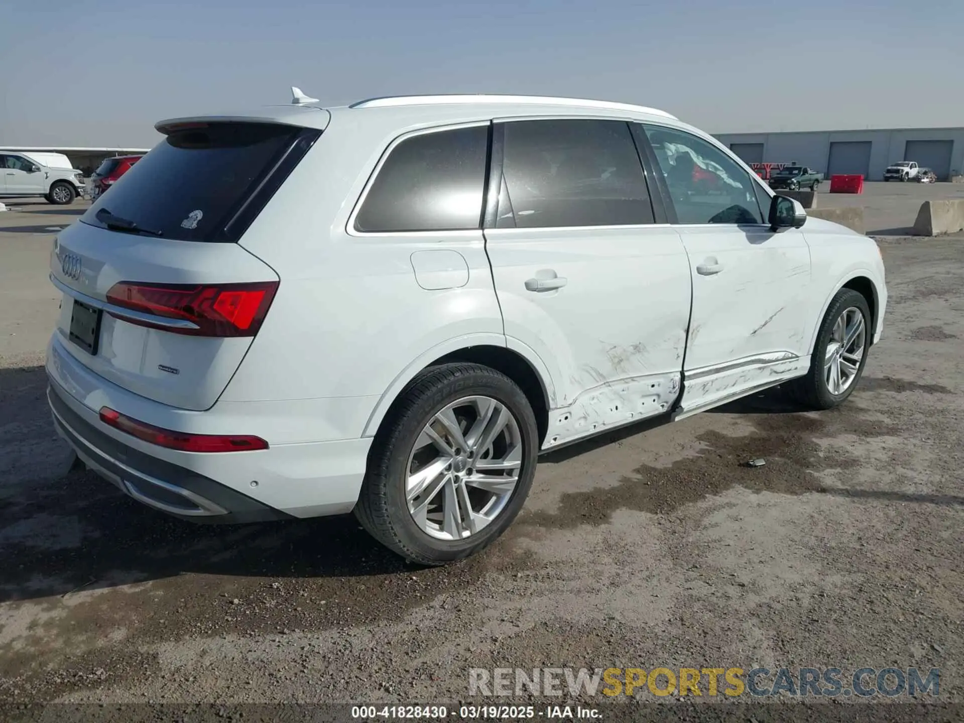 4 fotografías del automóvil dañado WA1AJAF78MD010196 AUDI Q7 2021
