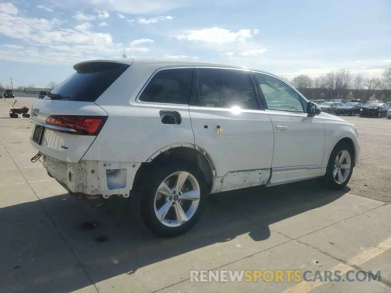 3 fotografías del automóvil dañado WA1AXAF71MD015299 AUDI Q7 2021