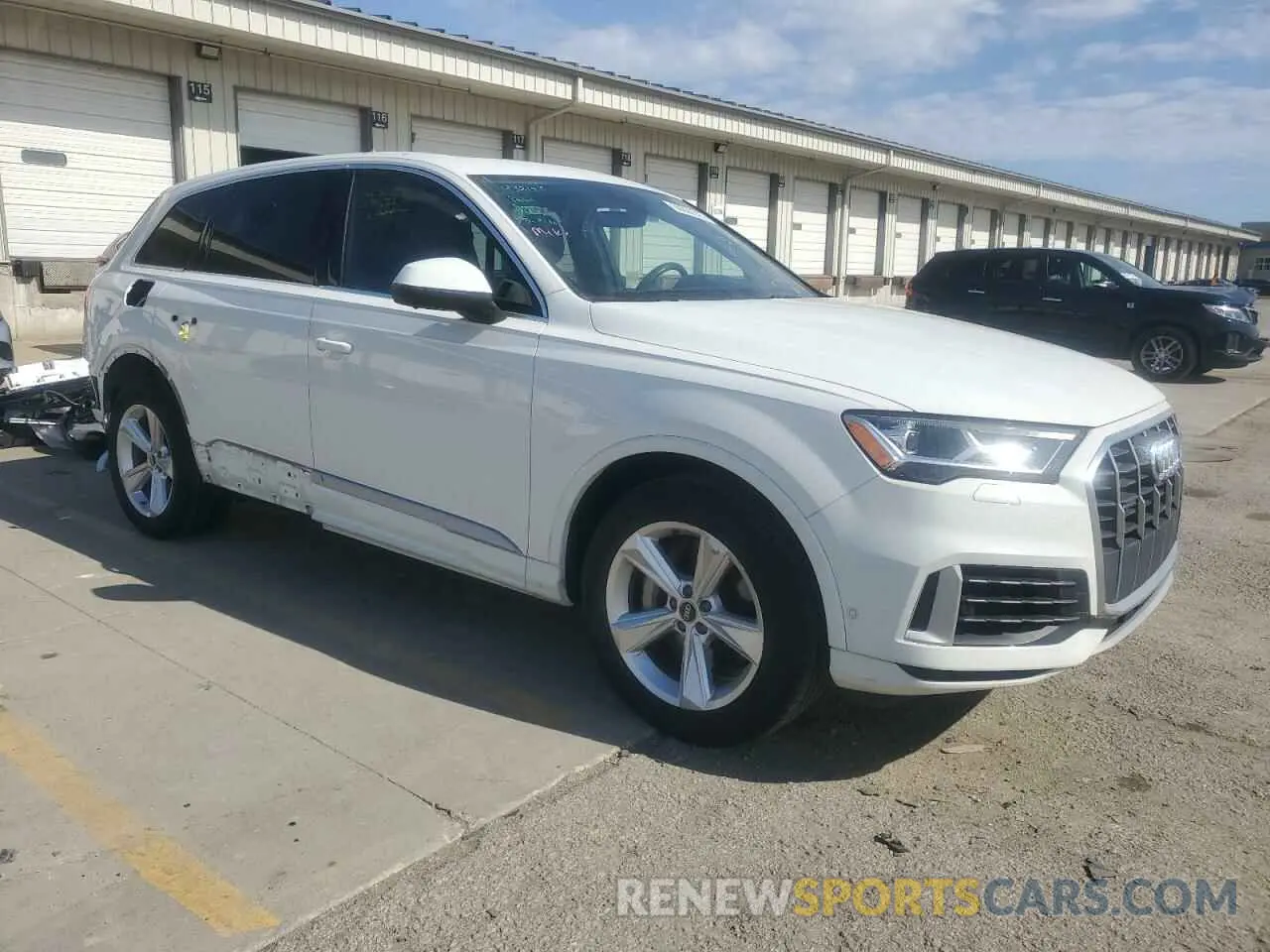 4 fotografías del automóvil dañado WA1AXAF71MD015299 AUDI Q7 2021