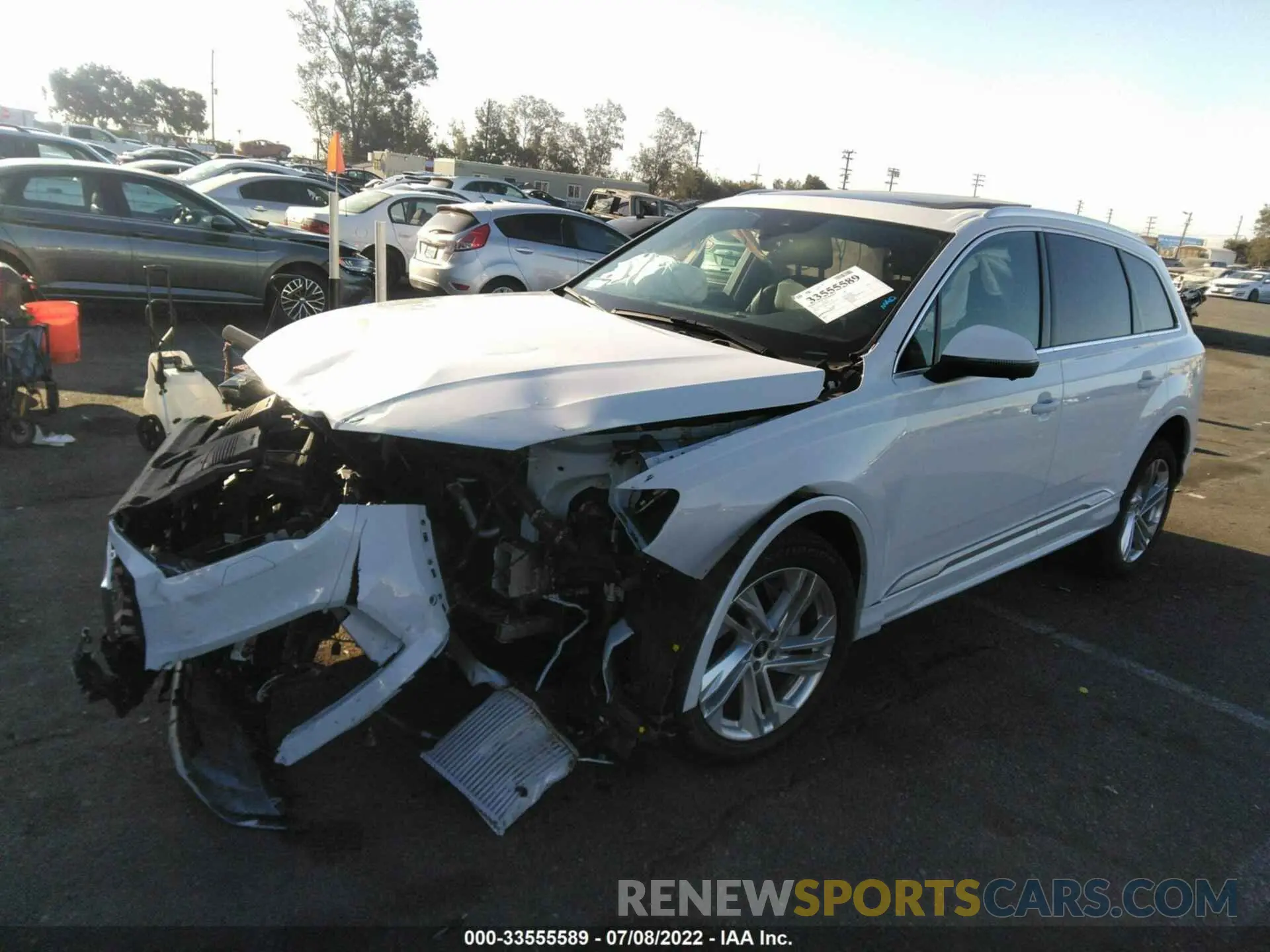 2 fotografías del automóvil dañado WA1AXAF76MD041316 AUDI Q7 2021