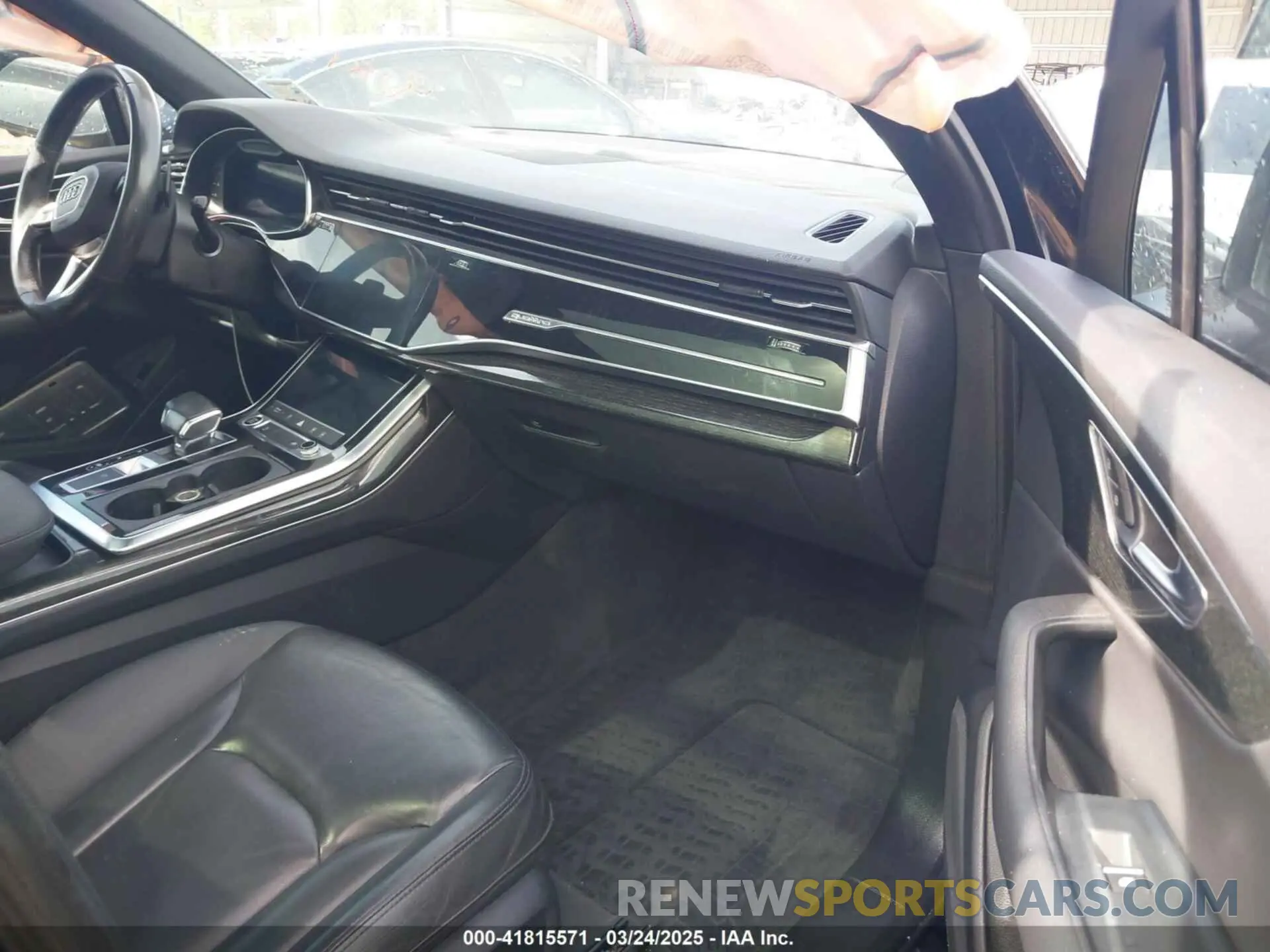 5 fotografías del automóvil dañado WA1AXAF77MD033371 AUDI Q7 2021