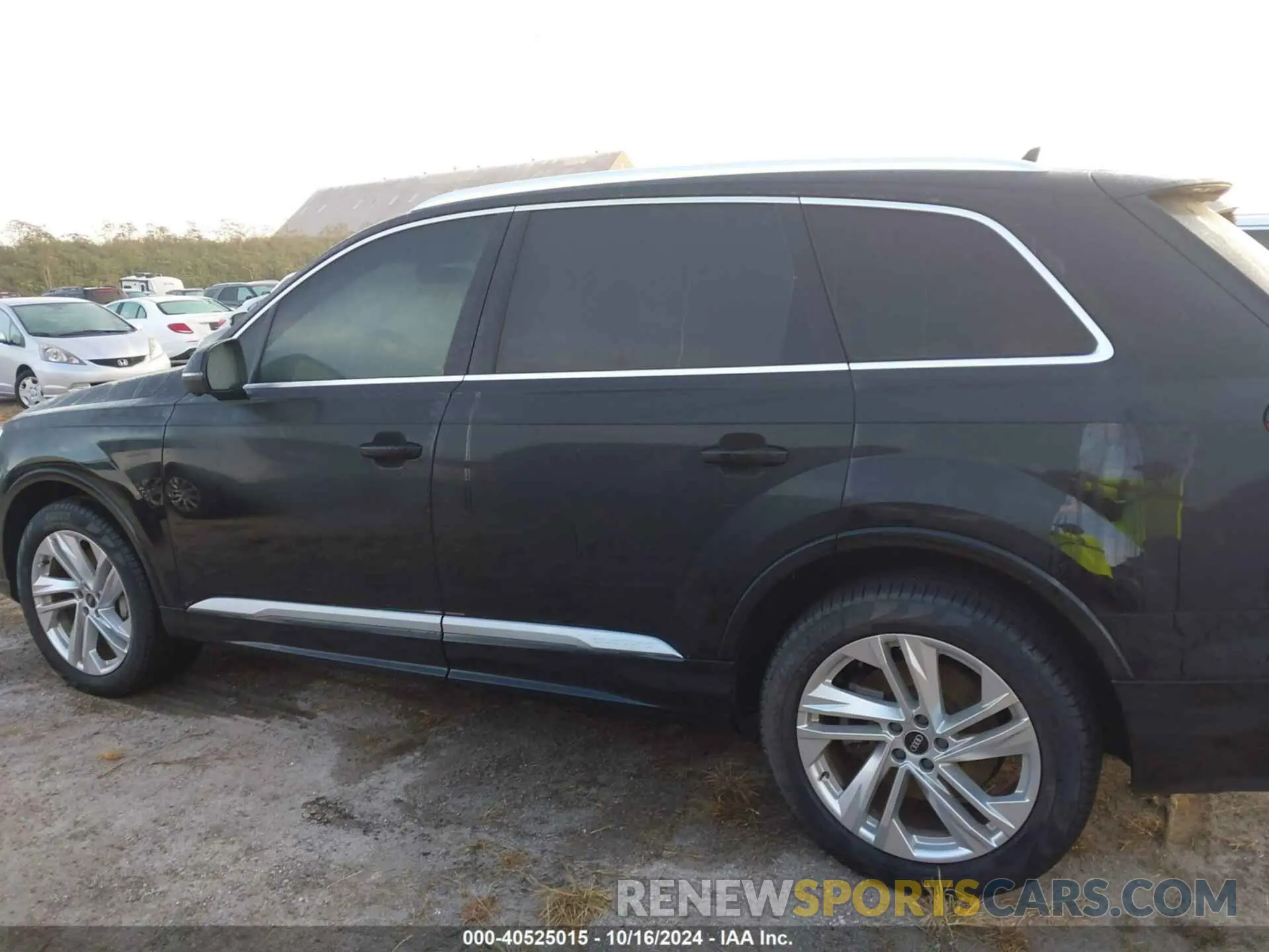 14 fotografías del automóvil dañado WA1LJAF72MD022868 AUDI Q7 2021