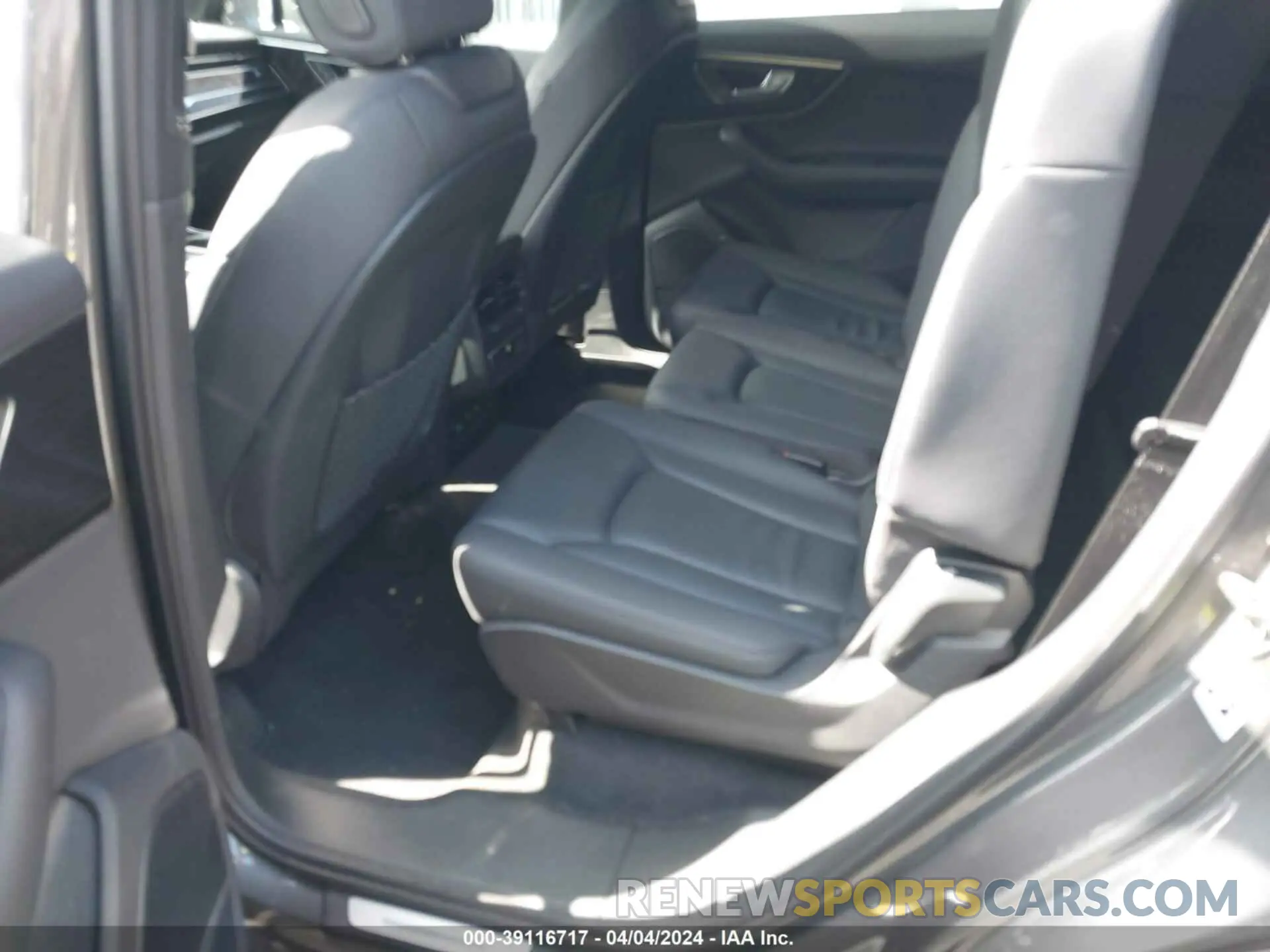 8 fotografías del automóvil dañado WA1LJAF74MD035329 AUDI Q7 2021