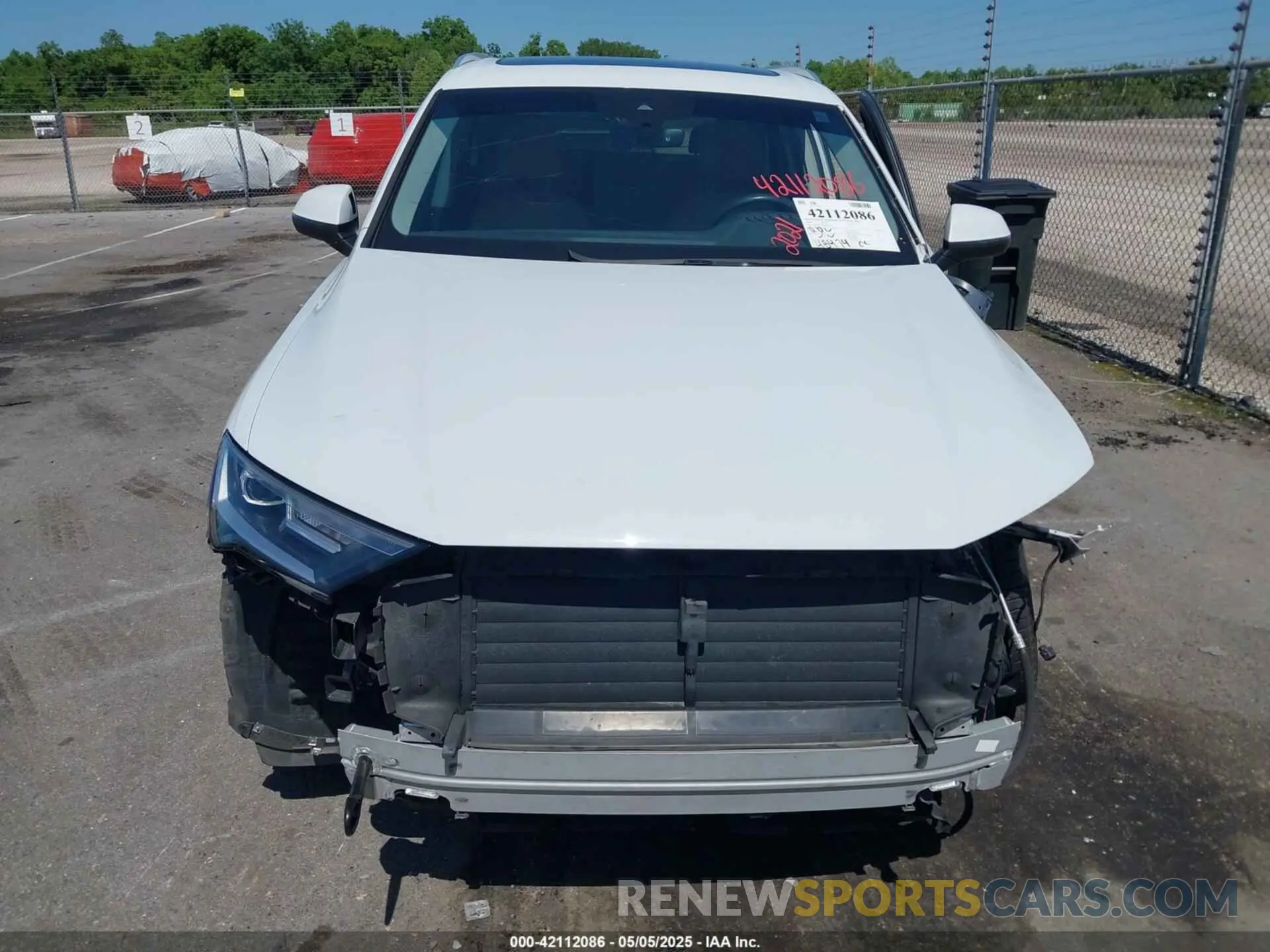 13 fotografías del automóvil dañado WA1LJAF78MD011440 AUDI Q7 2021