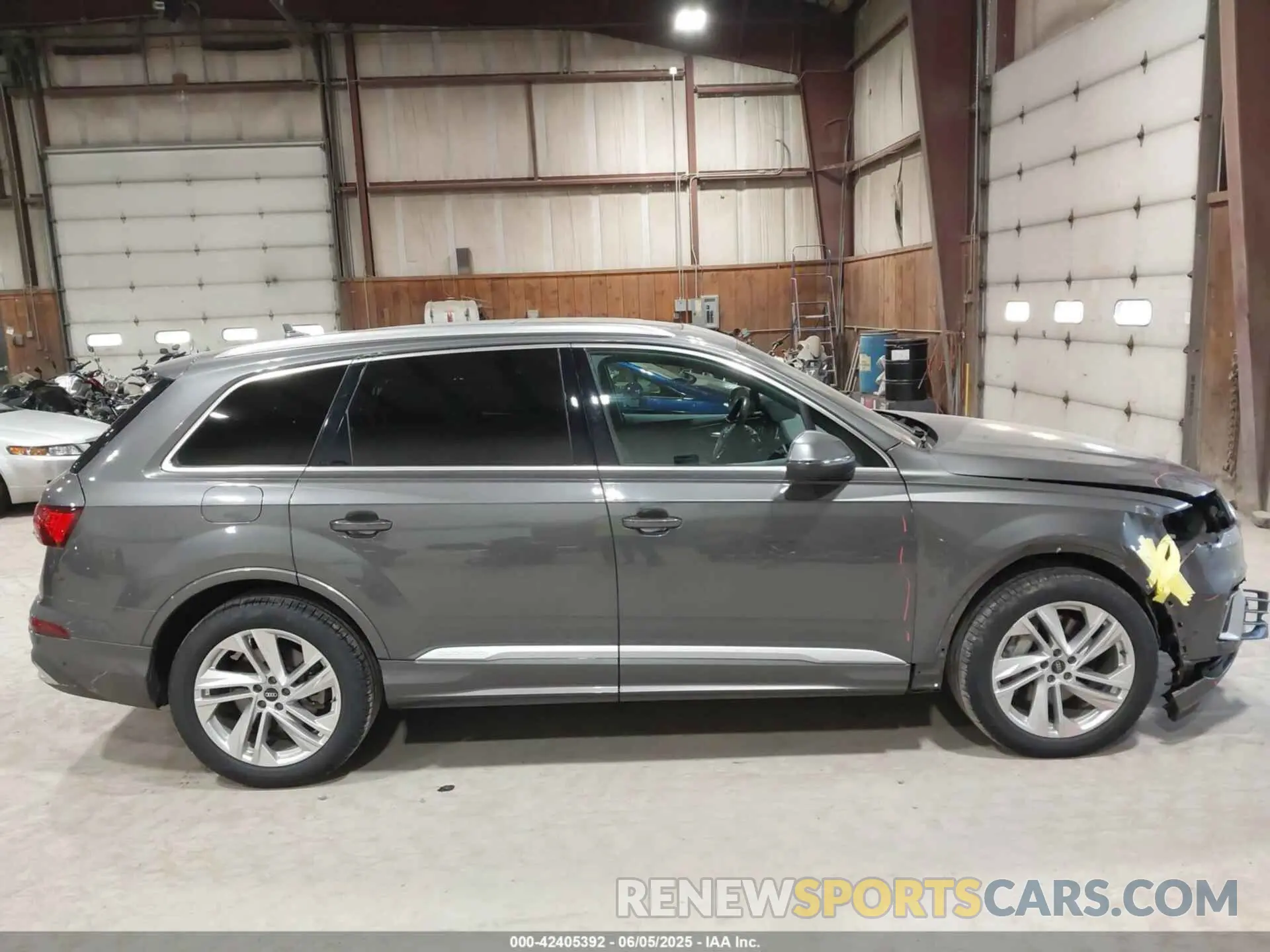 13 fotografías del automóvil dañado WA1LJAF7XMD015375 AUDI Q7 2021