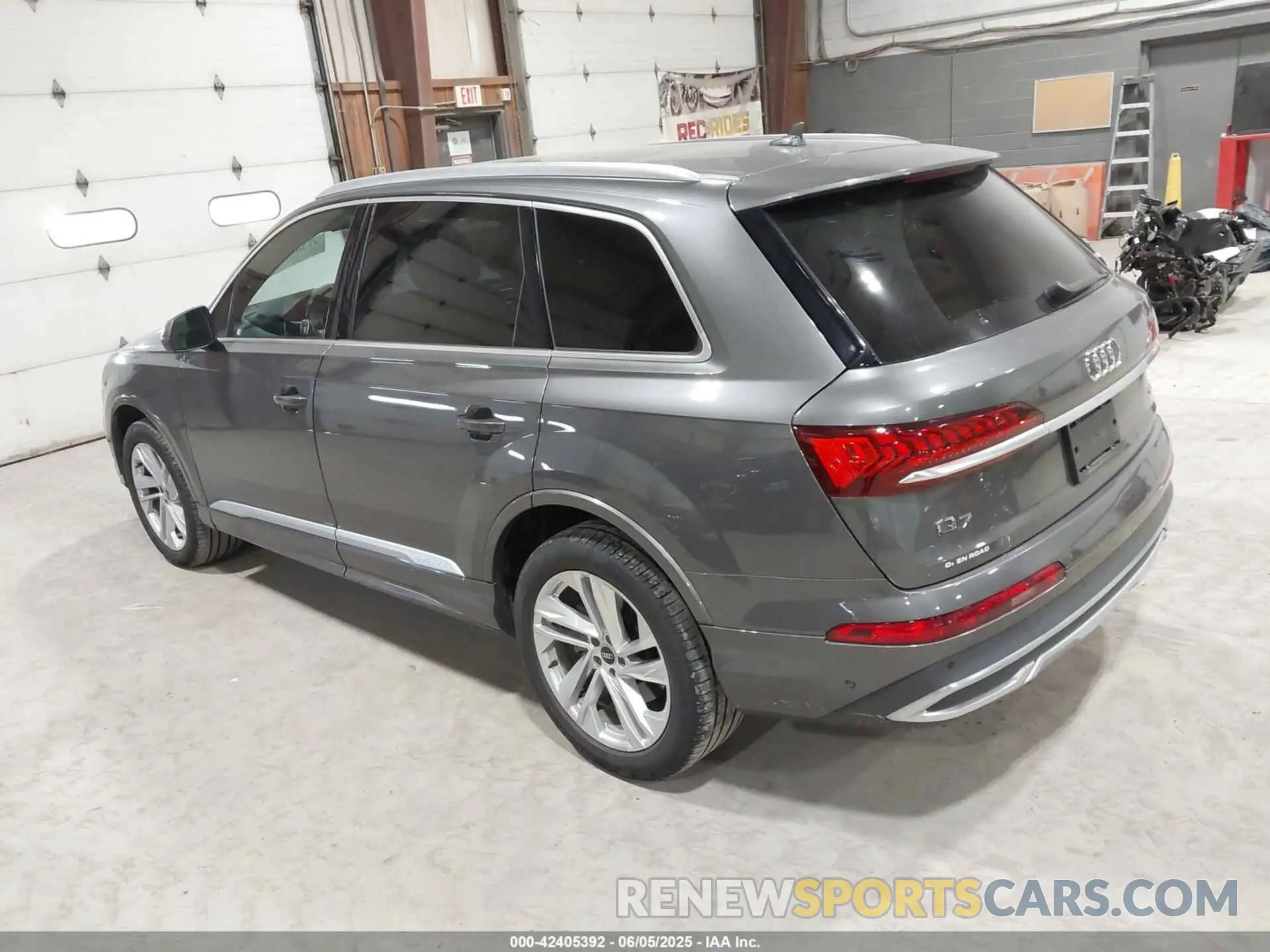 3 fotografías del automóvil dañado WA1LJAF7XMD015375 AUDI Q7 2021