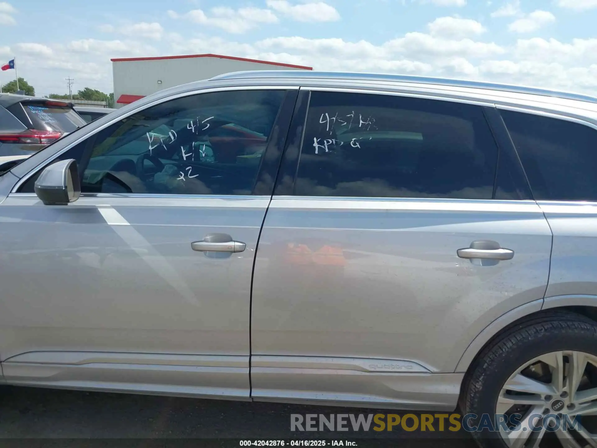14 fotografías del automóvil dañado WA1LJBF73MD035506 AUDI Q7 2021