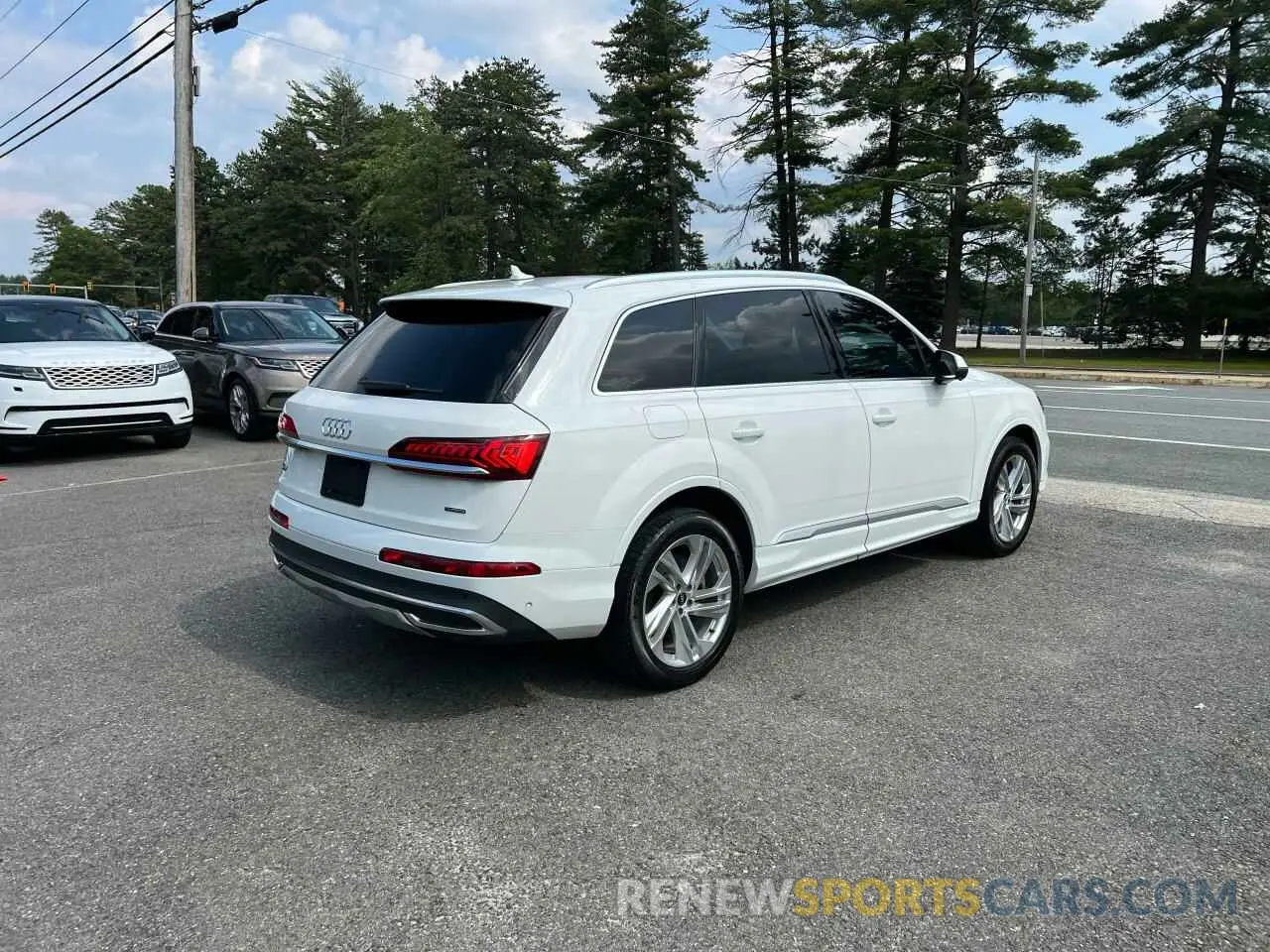 4 fotografías del automóvil dañado WA1LXAF70MD014010 AUDI Q7 2021